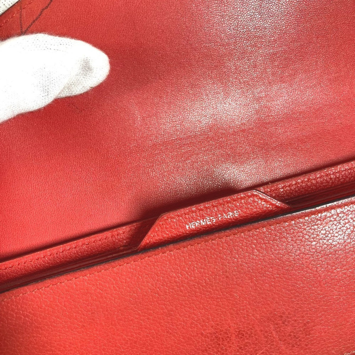 Hermes Red Color Leather Long Wallet (Bi-Fold) (Pre-Owned)