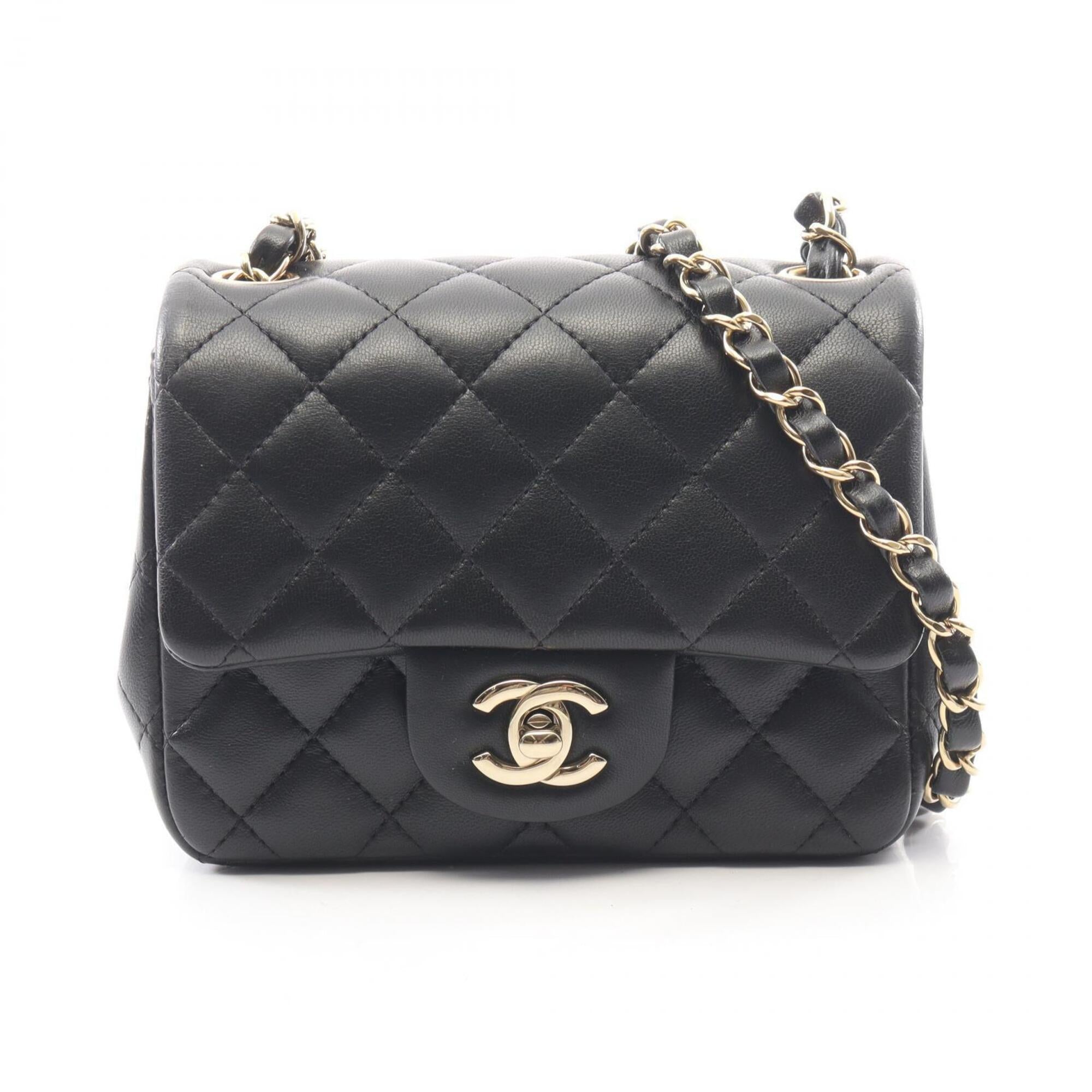 Chanel Black Leather Handbag Shoulder Bag (Pre-Owned)