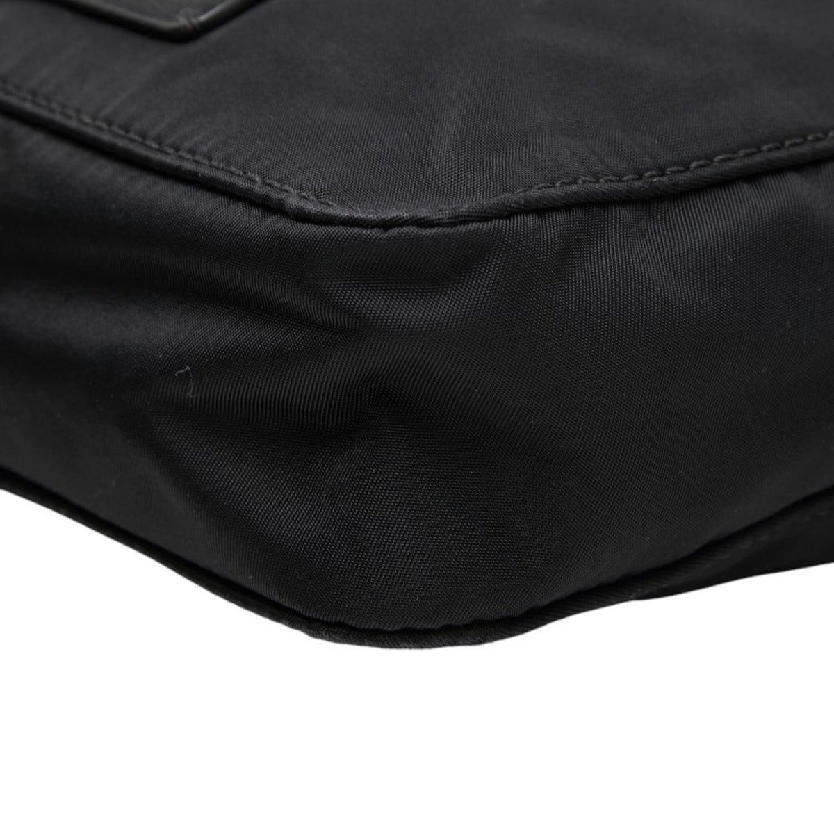 Valentino Black Nylon Leather Shoulder Bag (Pre-Owned)