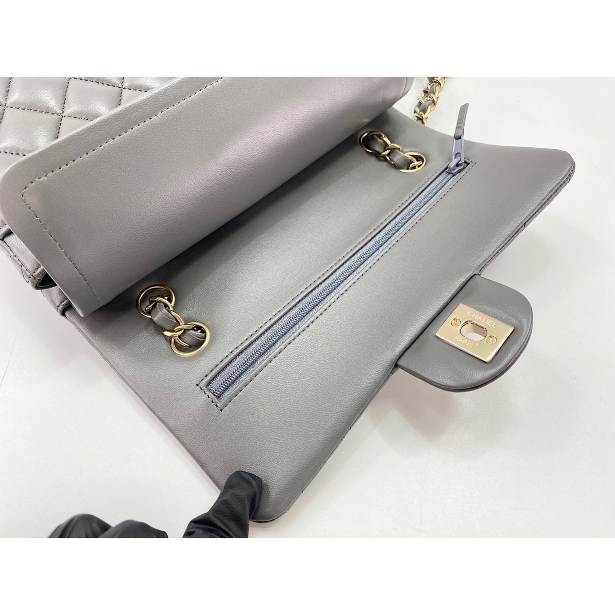 Chanel Gray Shoulder Bag (Pre-Owned)