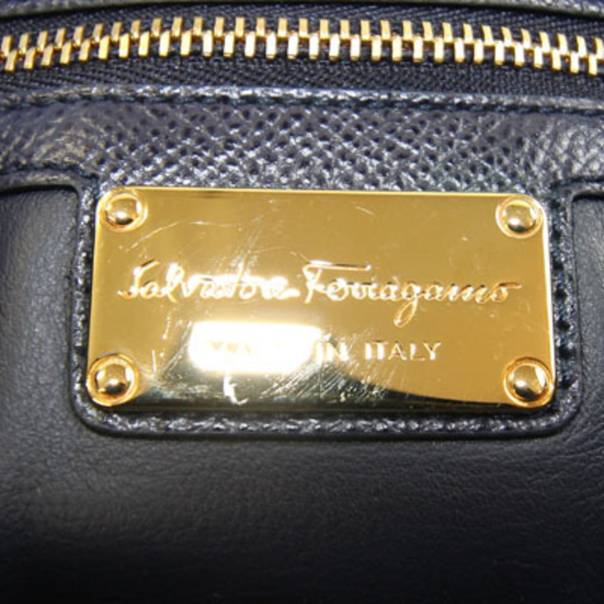 Salvatore Ferragamo Vara Navy Leather Tote Bag (Pre-Owned)