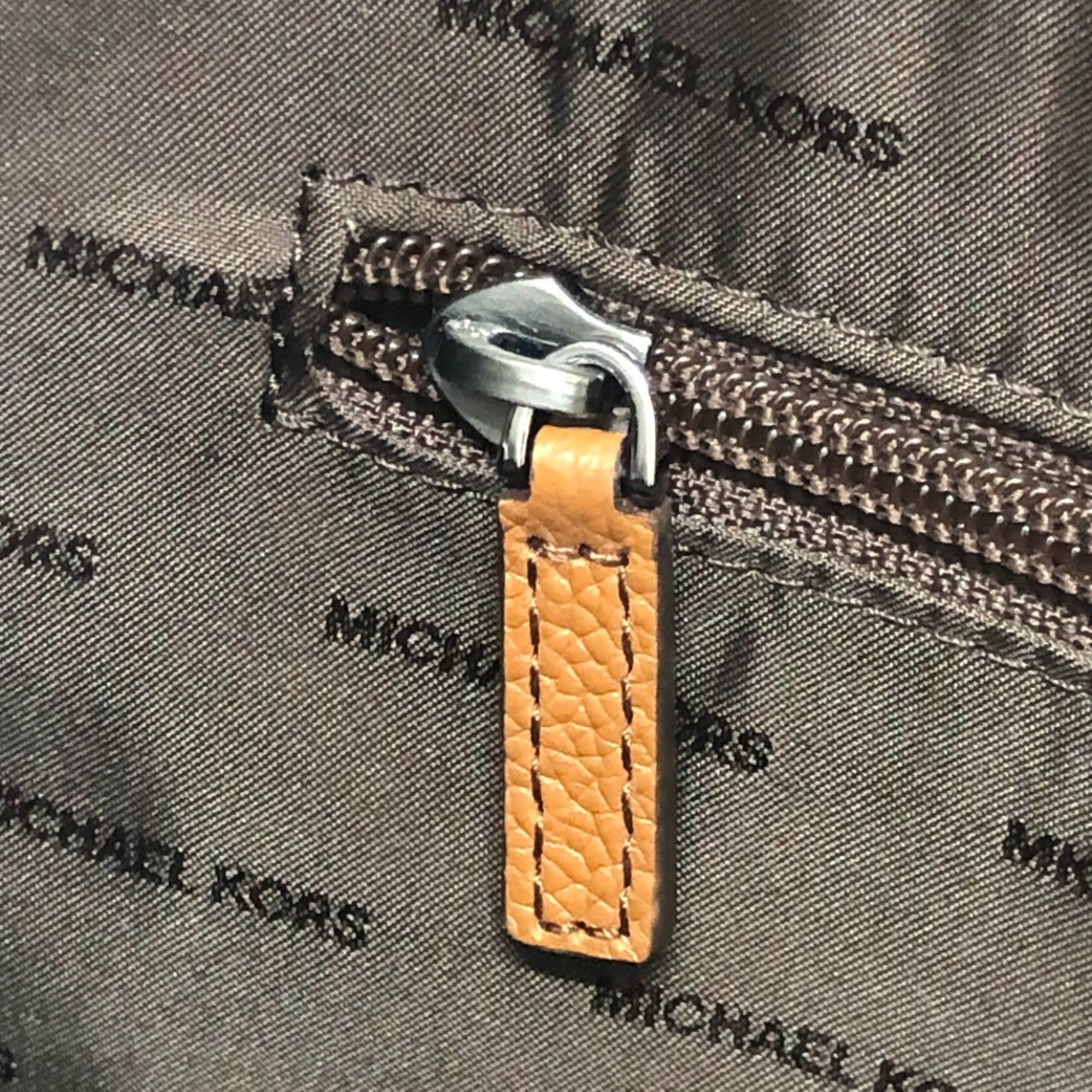 Michael Kors Brown Leather Briefcase (Pre-Owned)
