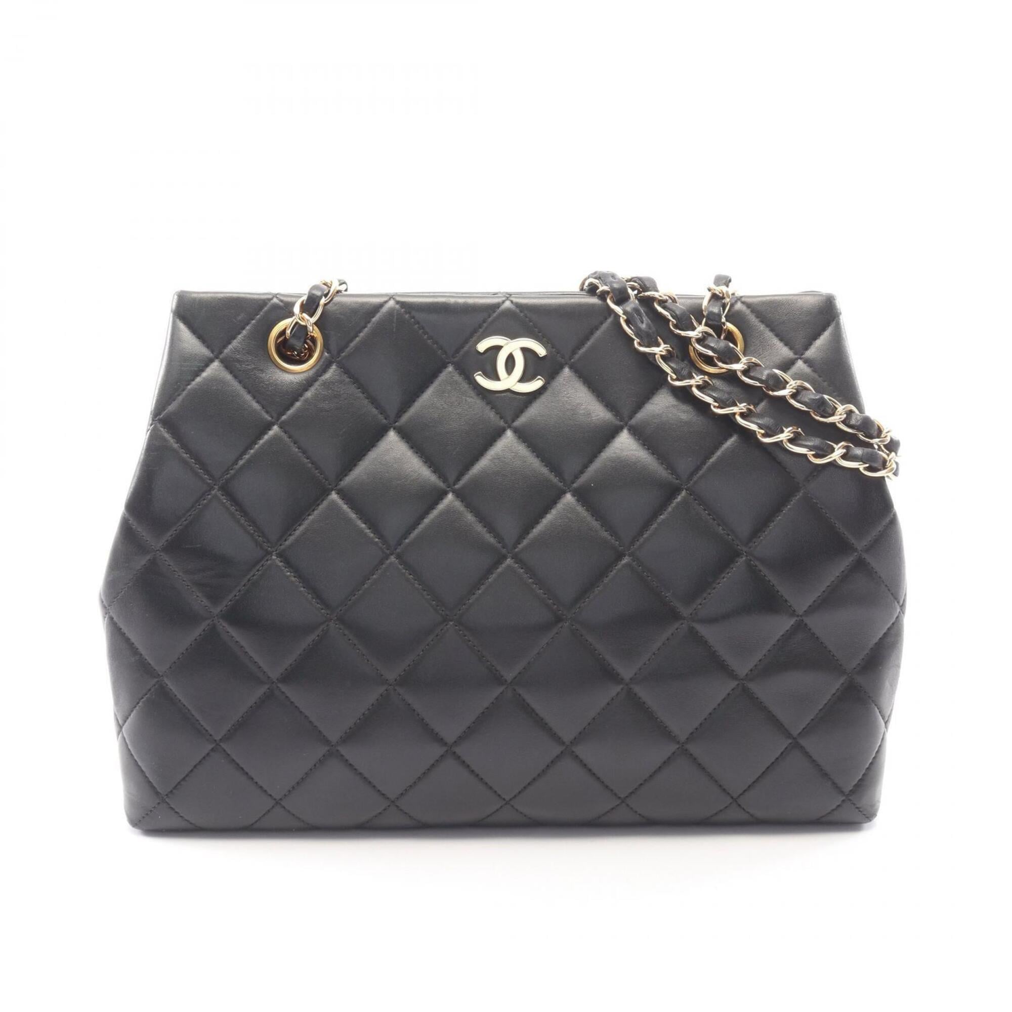 Chanel Black Leather Handbag Shoulder Bag (Pre-Owned)