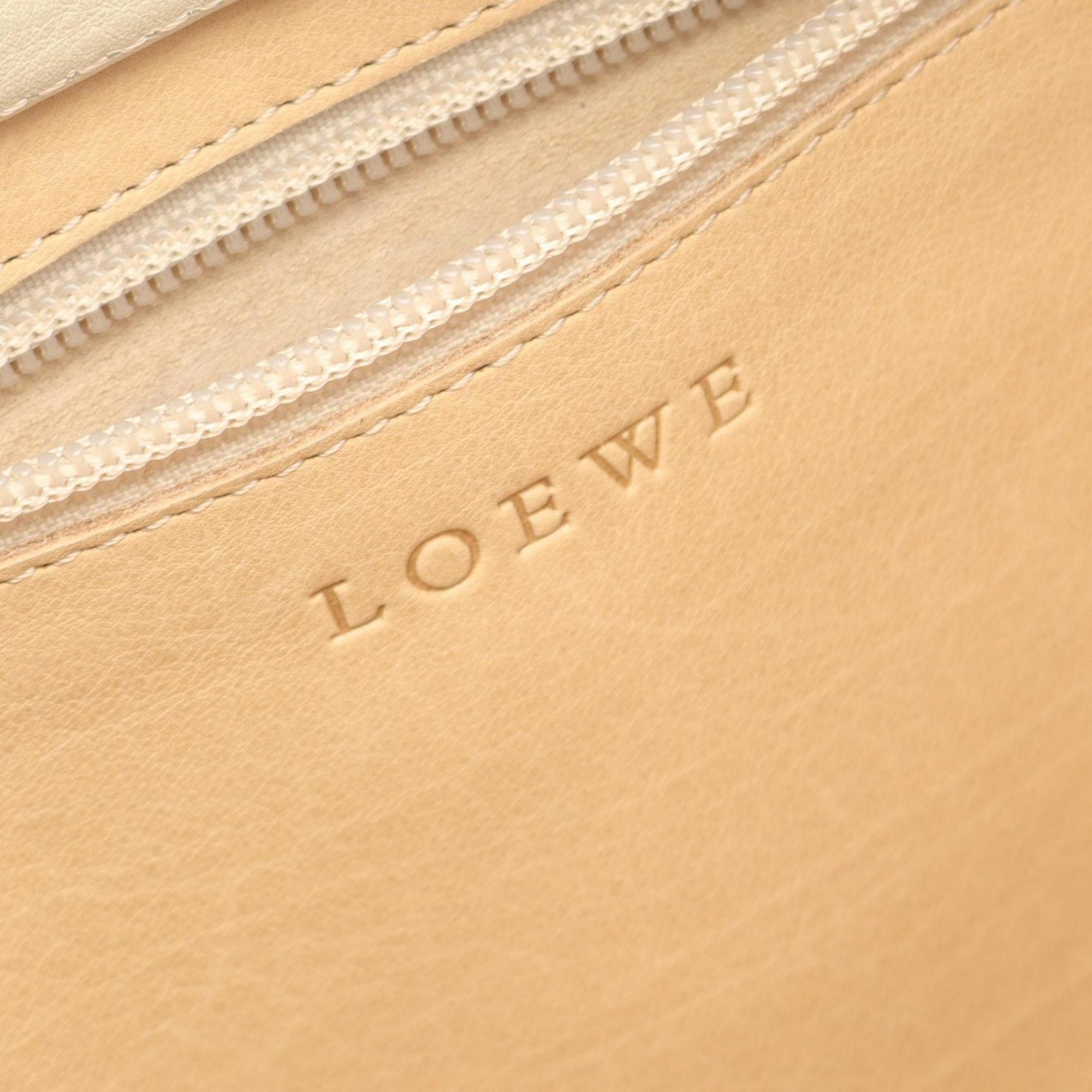 Loewe Beige Ivory Leather Shoulder Bag (Pre-Owned)