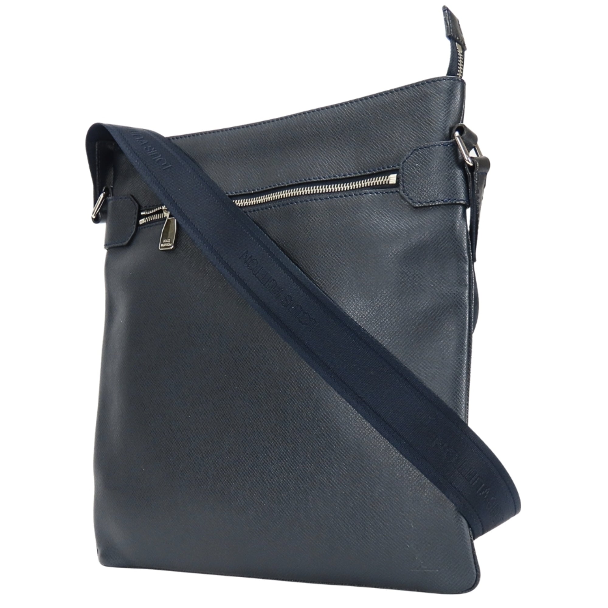 Louis Vuitton Dark Navy Taiga Leather Shoulder Bag (Pre-Owned)