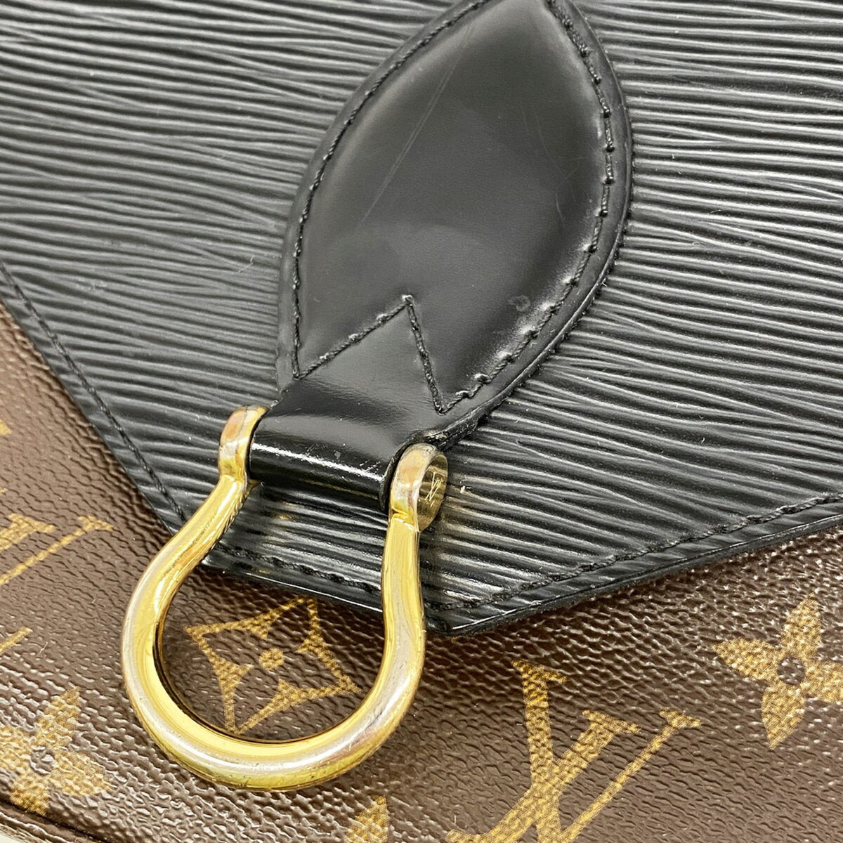 Louis Vuitton Brown Noir Shoulder Bag (Pre-Owned)