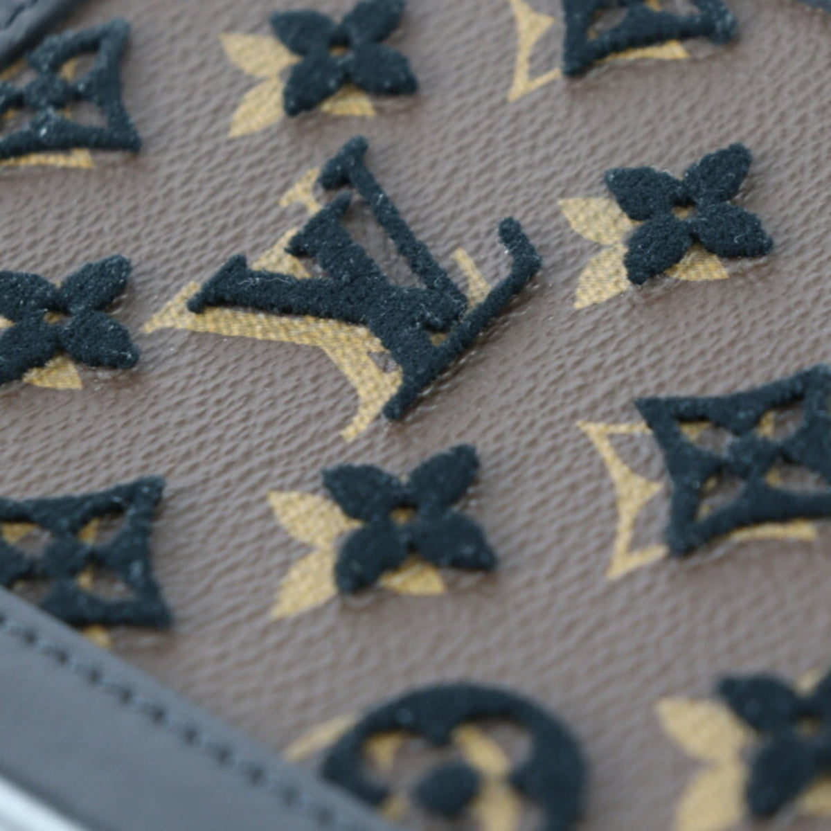 Louis Vuitton Black Brown Monogram Monogram Handbag Pochette Shoulder Bag (Pre-Owned)