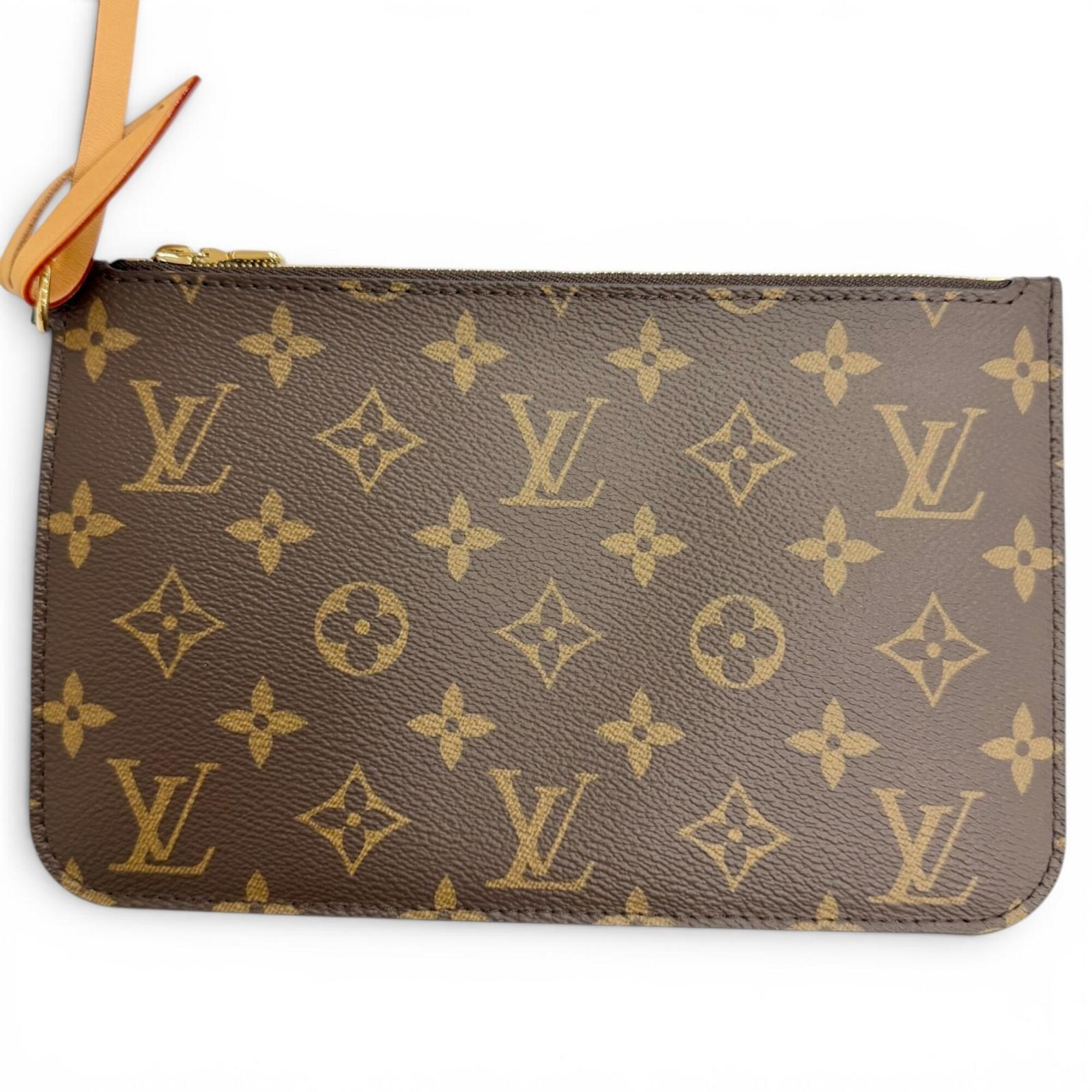 Louis Vuitton Brown Leather Pouch Shoulder Bag (Pre-Owned)