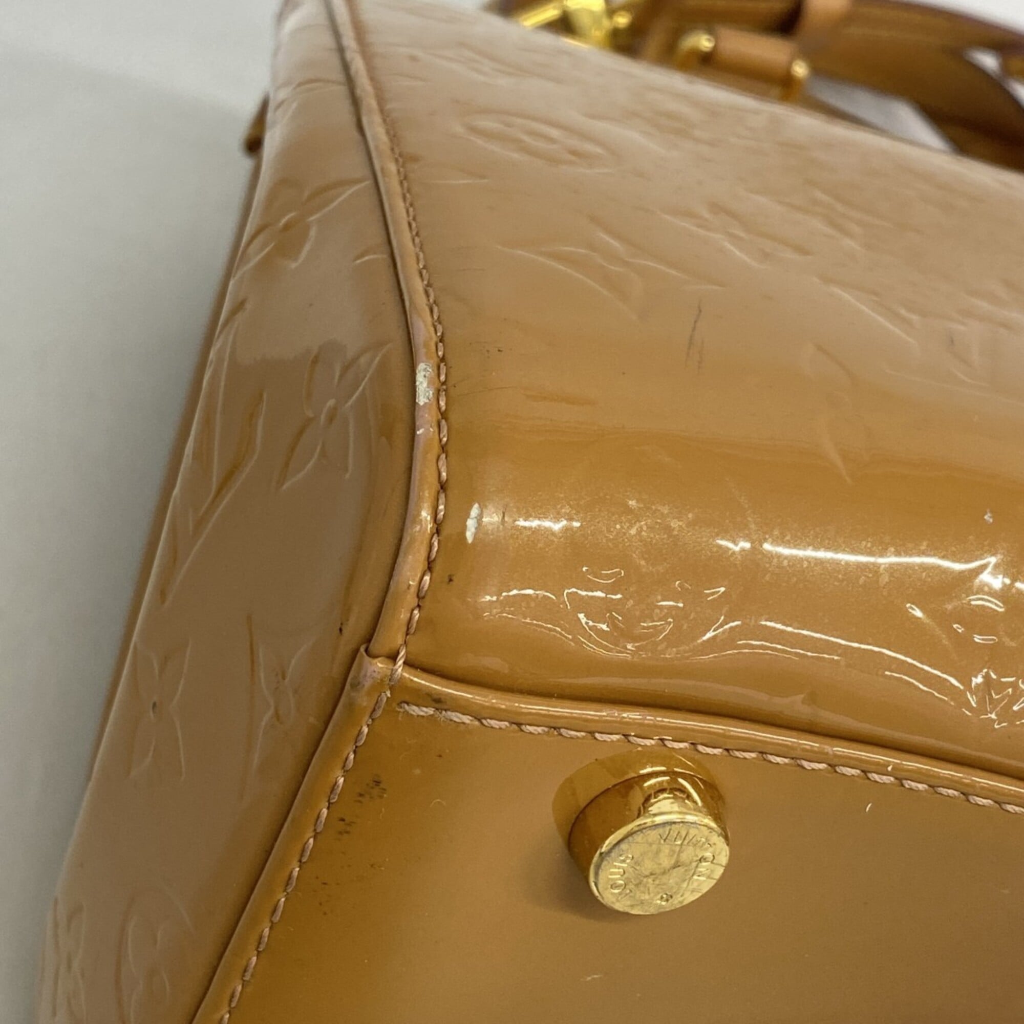 Louis Vuitton Rose Velours Handbag (Pre-Owned)
