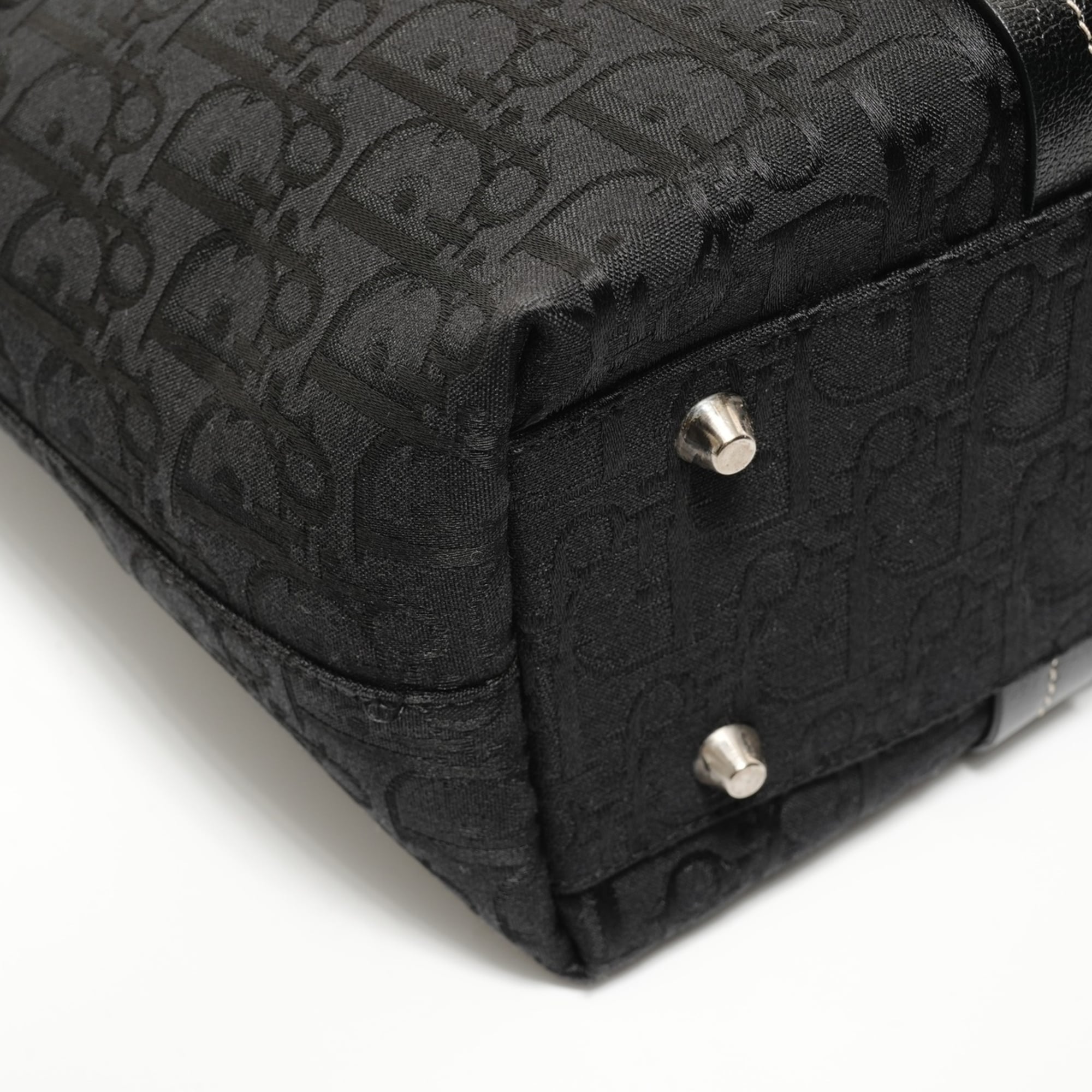 Christian Dior Black Canvas Handbag (Pre-Owned)