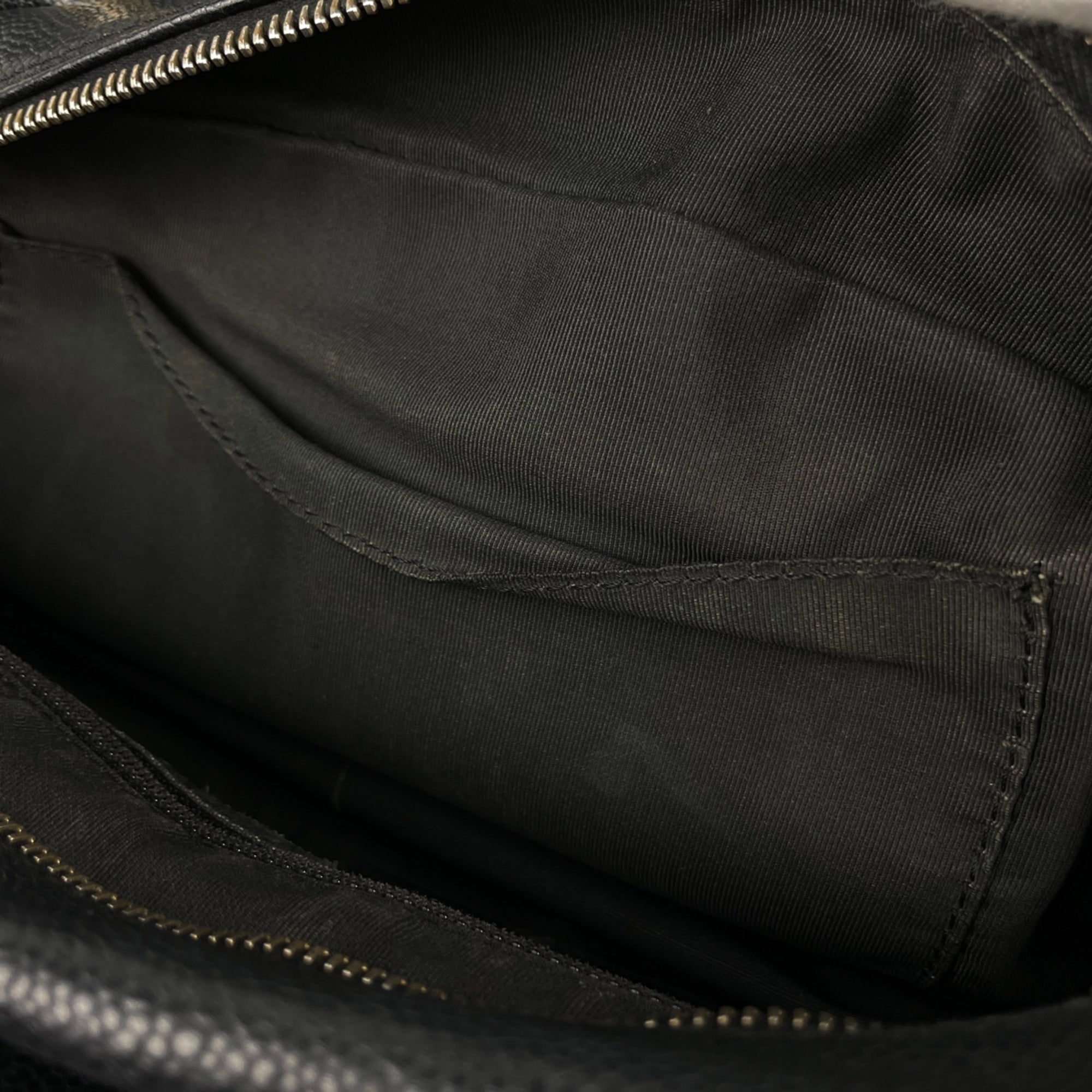 Chanel Black Grained Calfskin Tote Bag (Pre-Owned)