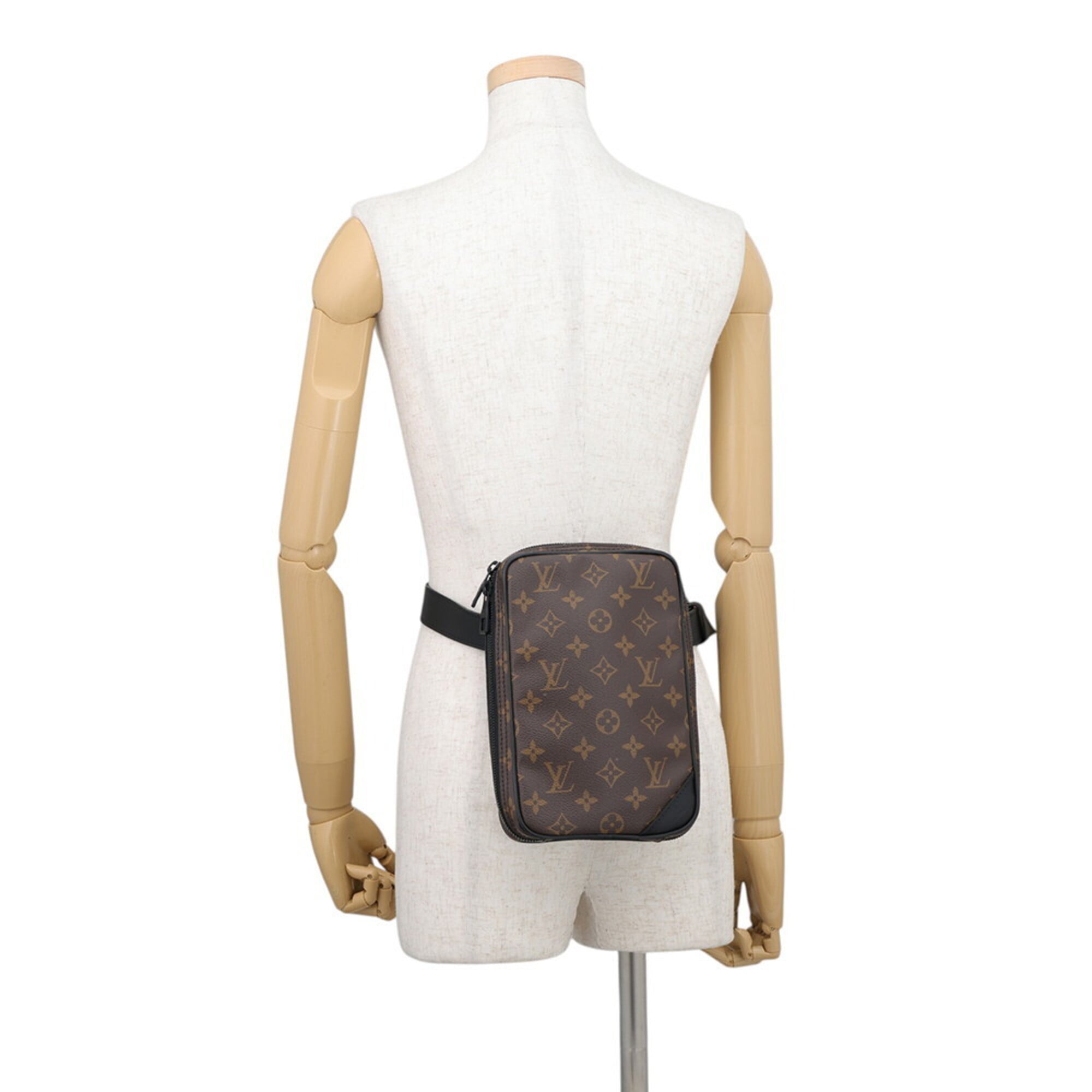 Louis Vuitton Monogram Black Monogram Noir Monogram Handbag Sling Bag (Pre-Owned)