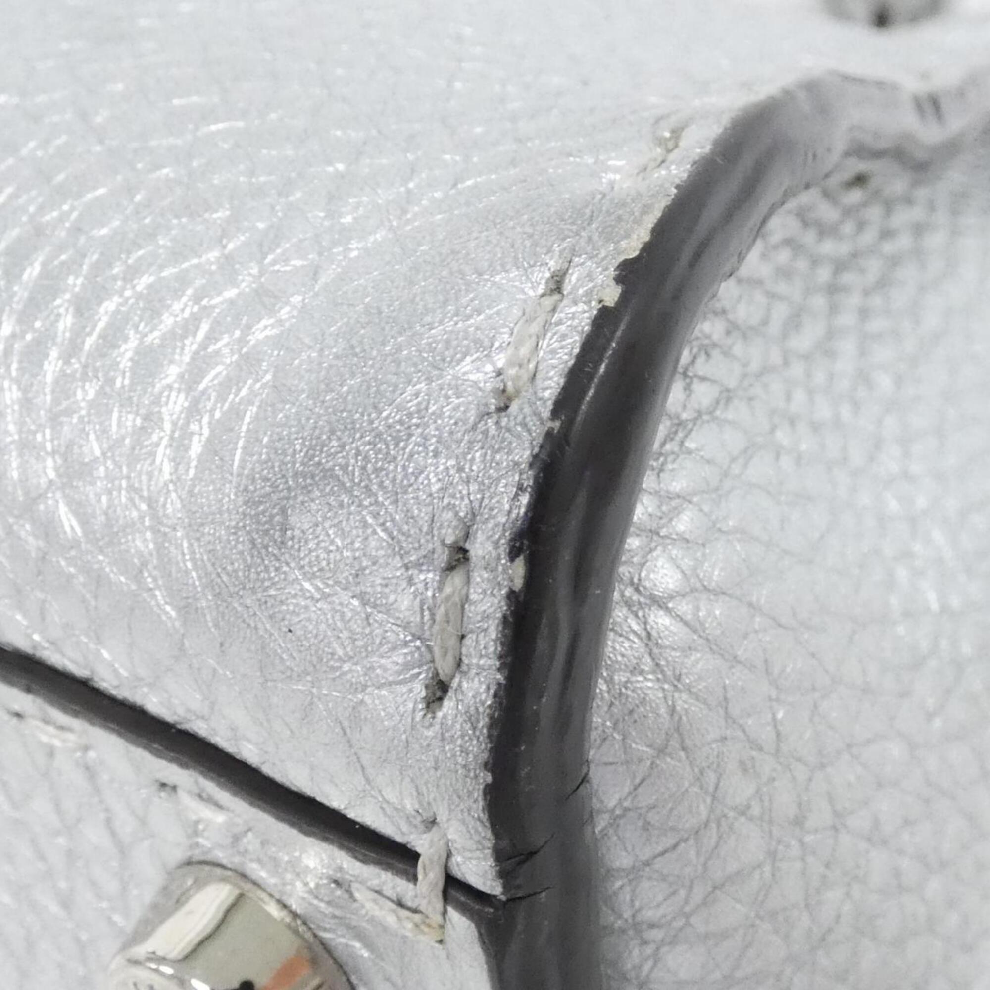 Fendi Silver Leather Handbag (Pre-Owned)