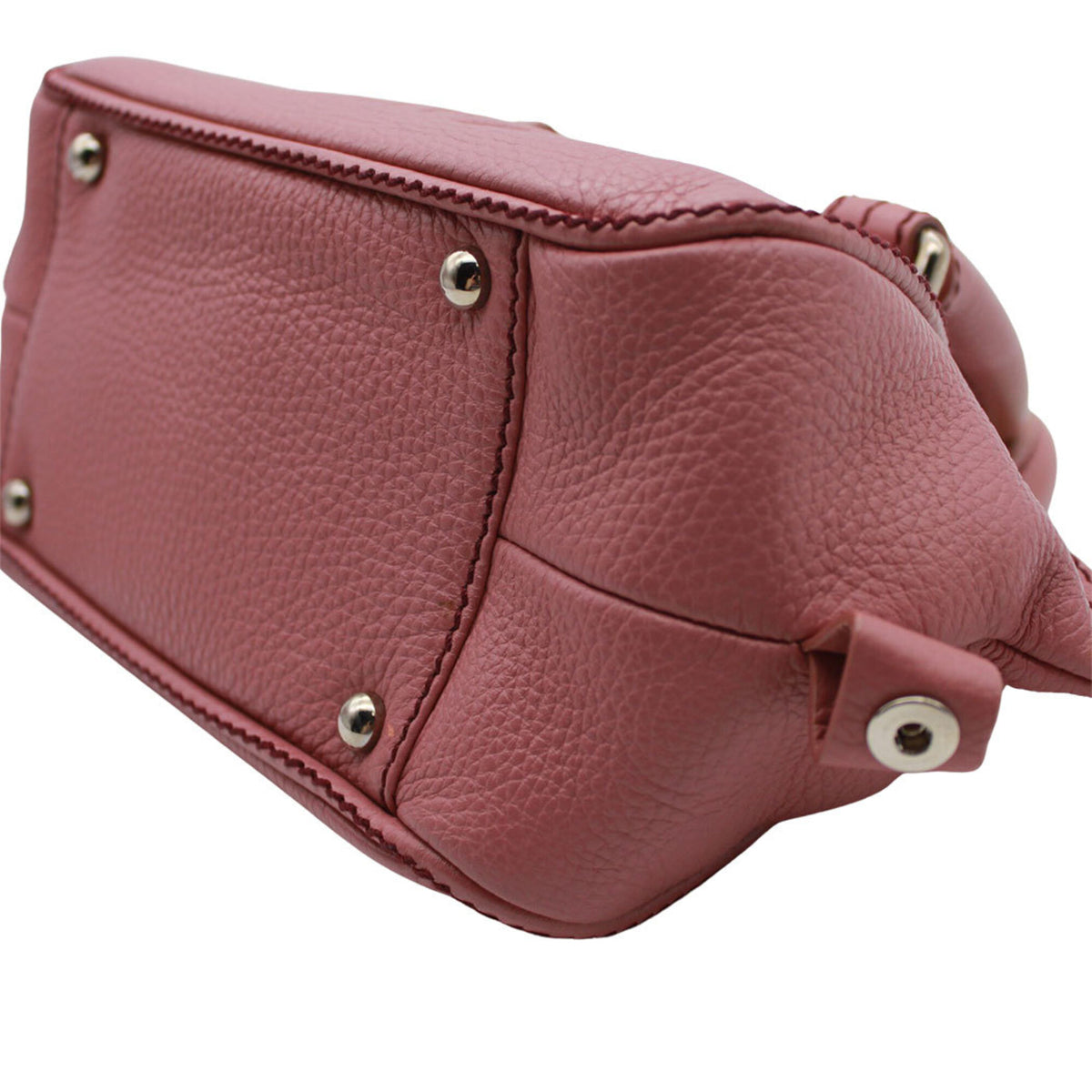 Chanel Pink Leather Handbag (Pre-Owned)