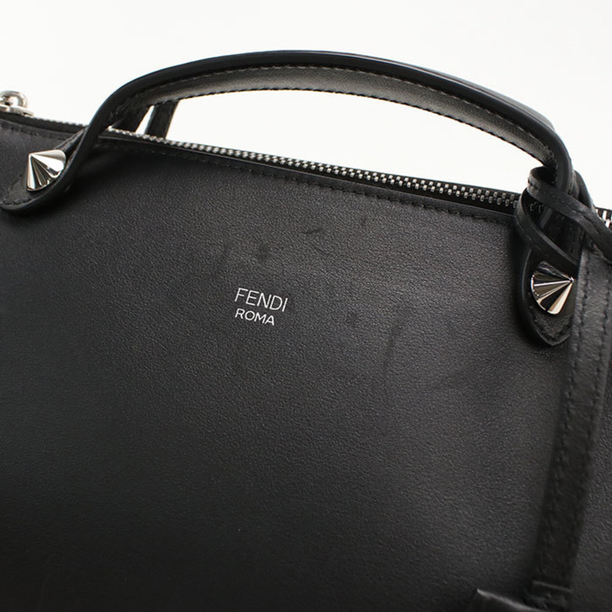 Fendi Black Leather Handbag (Pre-Owned)