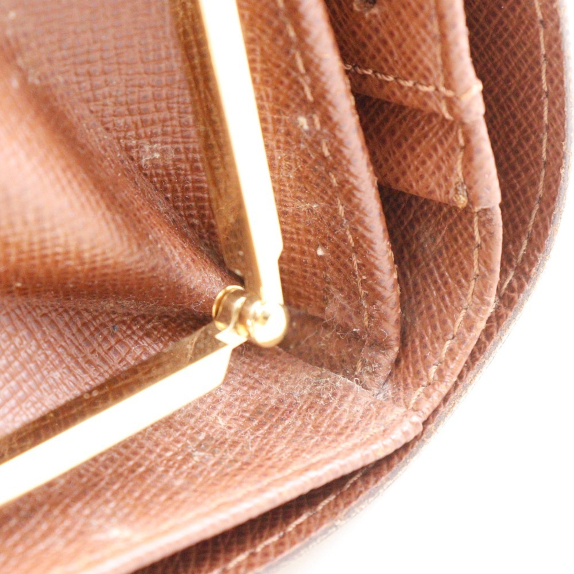Louis Vuitton Brown Monogram Canvas Wallet (Bi-Fold) (Pre-Owned)