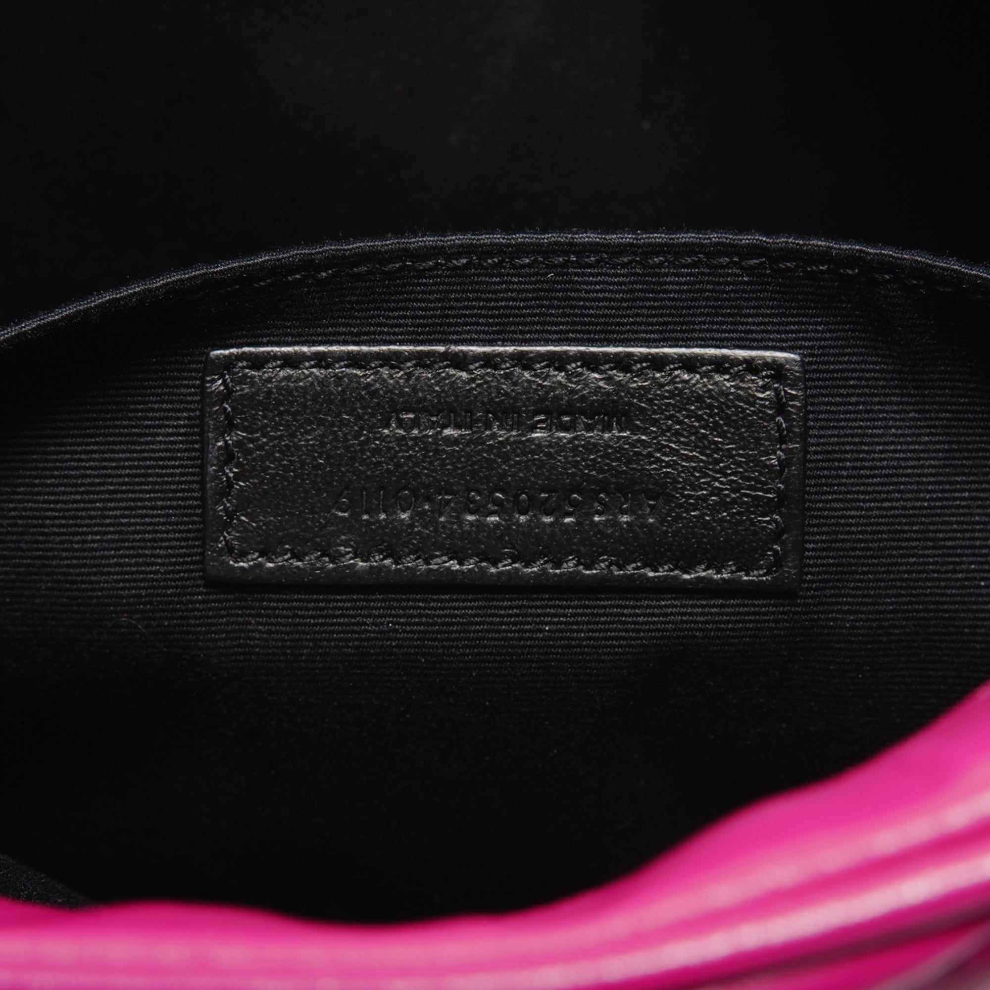 Yves Saint Laurent Pink Quilting Shoulder Bag (Pre-Owned)