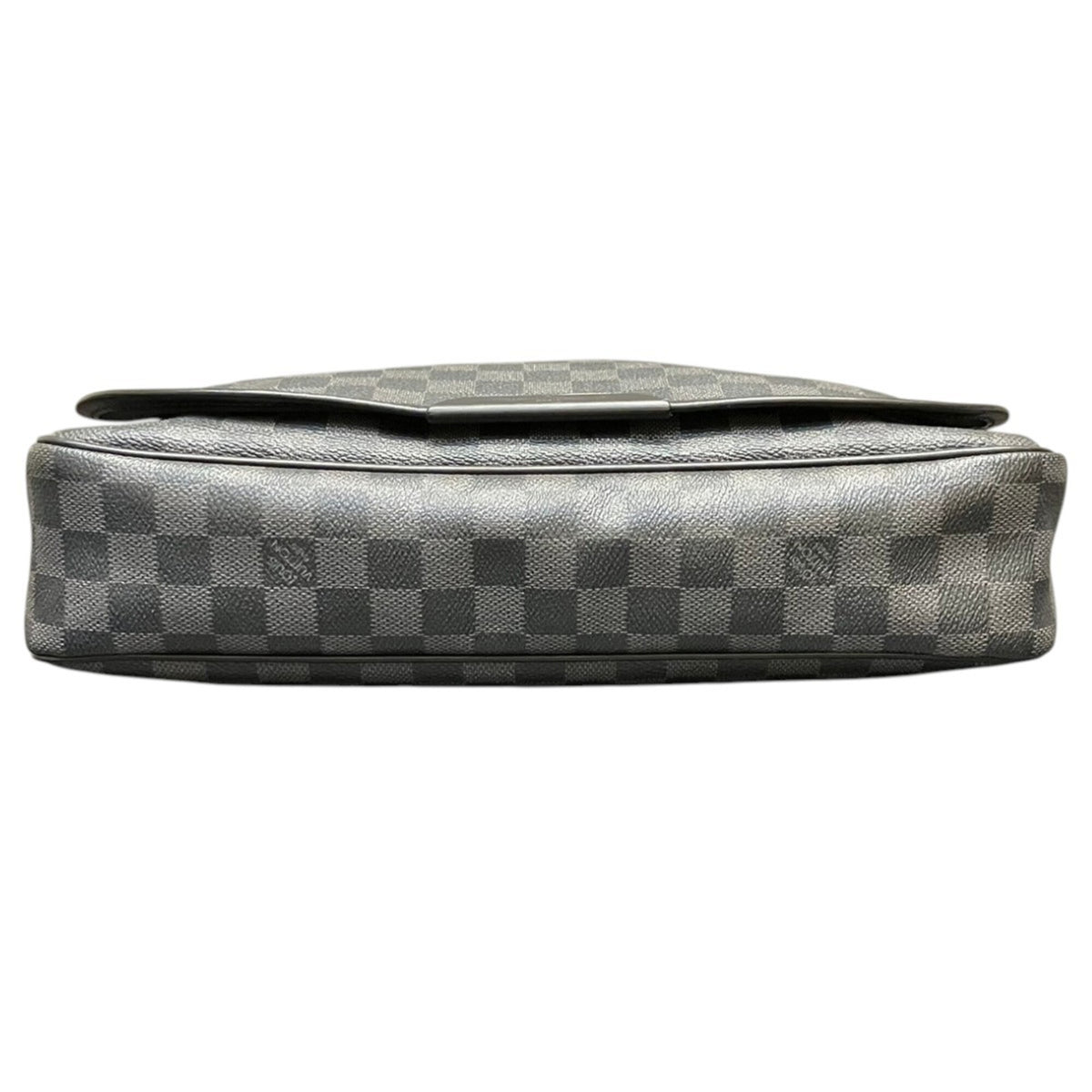 Louis Vuitton Black Shoulder Bag (Pre-Owned)