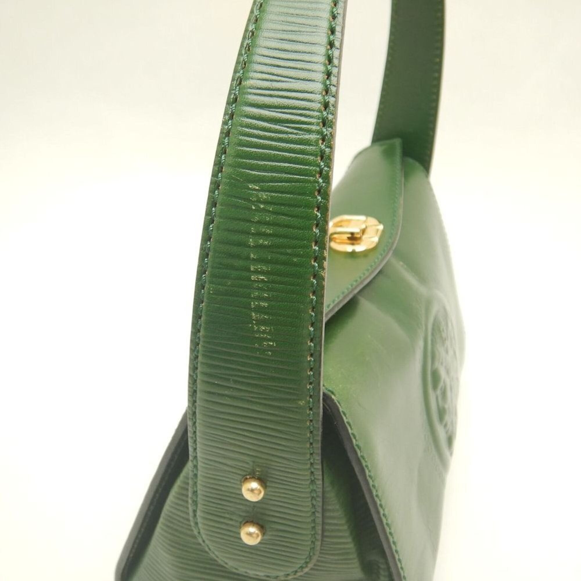 Fendi Green Leather Handbag (Pre-Owned)