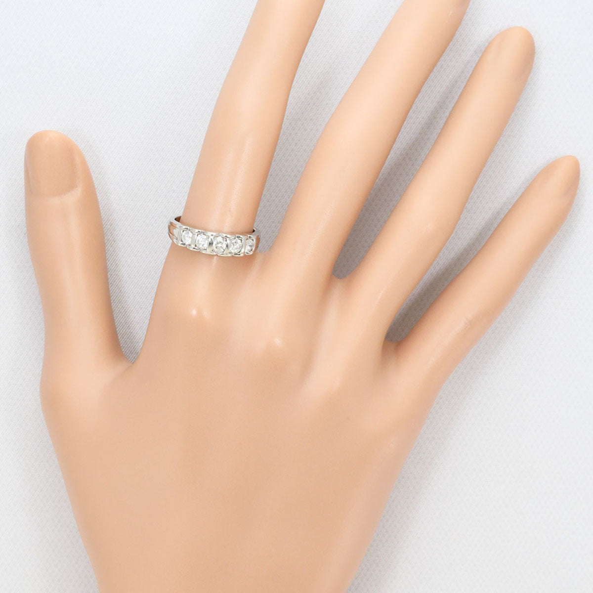 Unbranded Platinum Platinum 900 Band Ring (Pre-Owned)