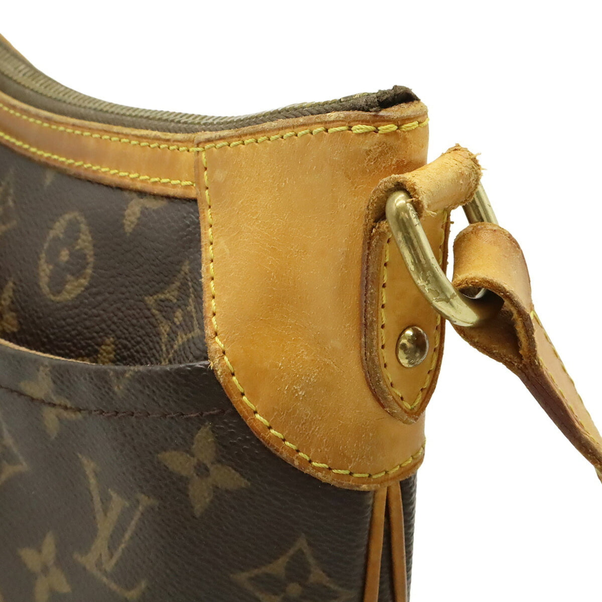 Louis Vuitton Brown Monogram Monogram Shoulder Bag (Pre-Owned)