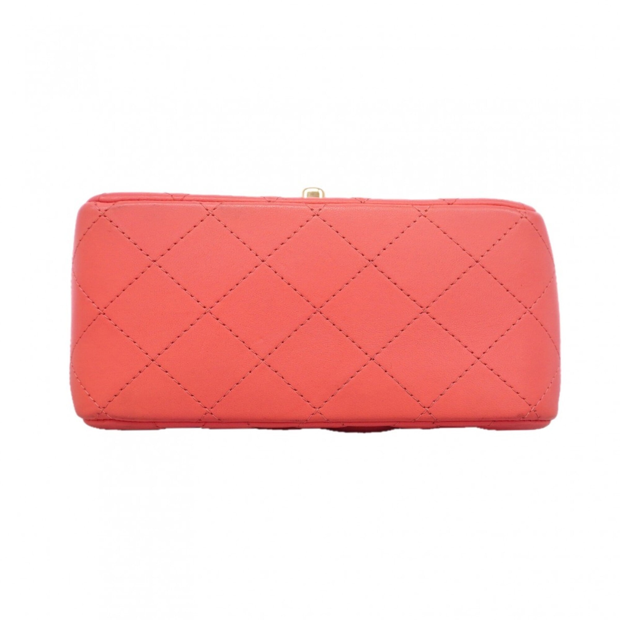 Chanel Pink Leather Shoulder Bag (Pre-Owned)
