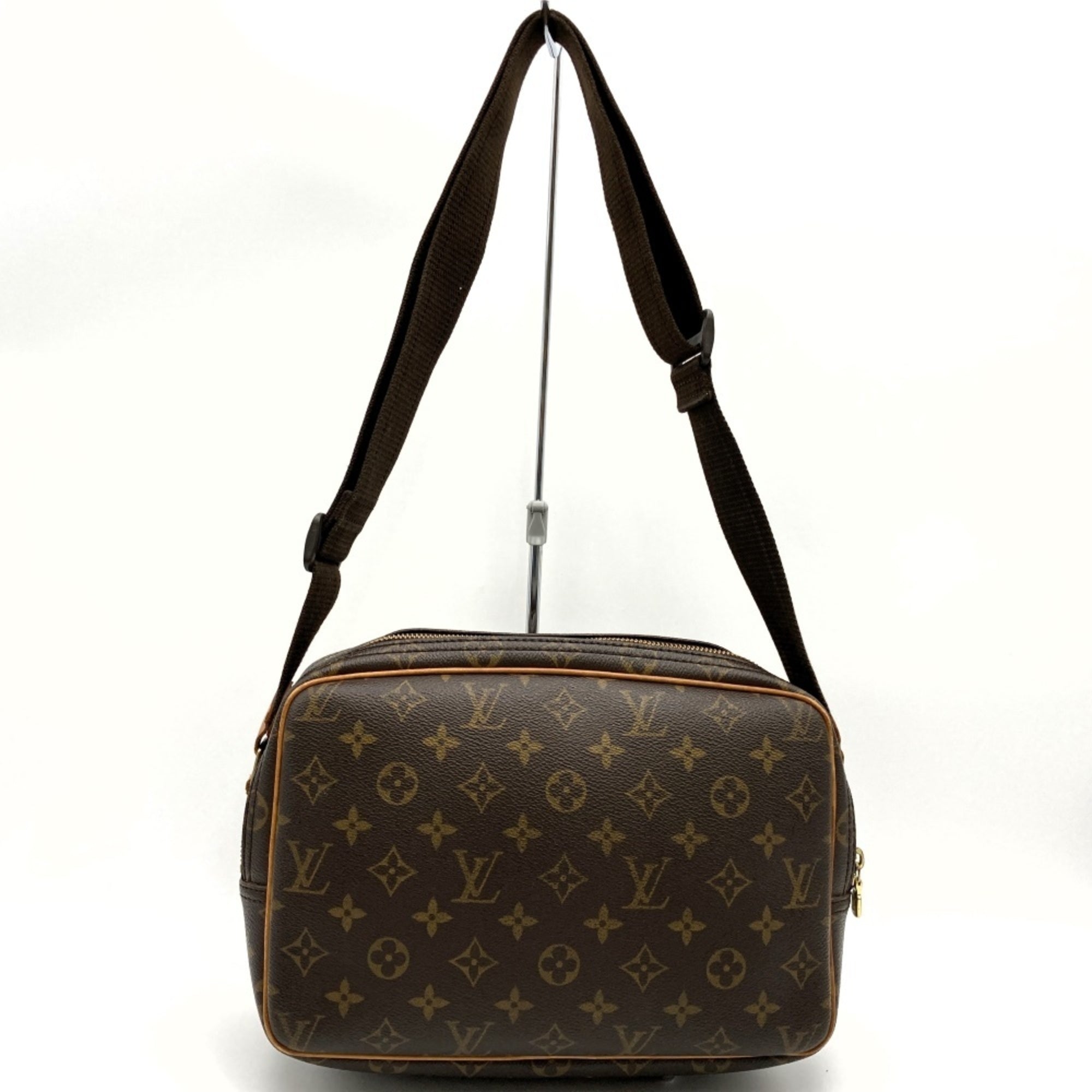 Louis Vuitton Brown Monogram Monogram Shoulder Bag (Pre-Owned)