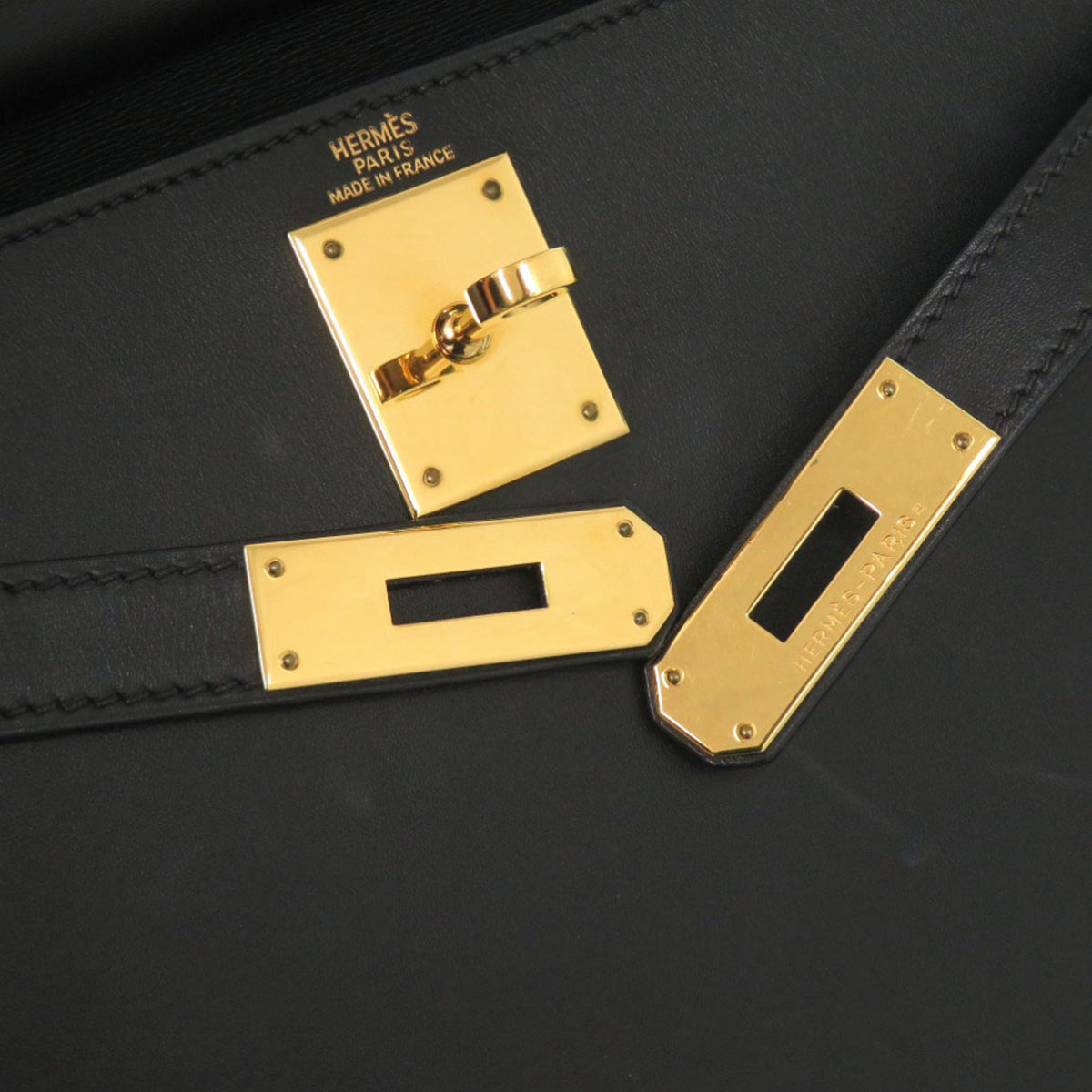 Hermes Black Box Calf Leather Handbag (Pre-Owned)