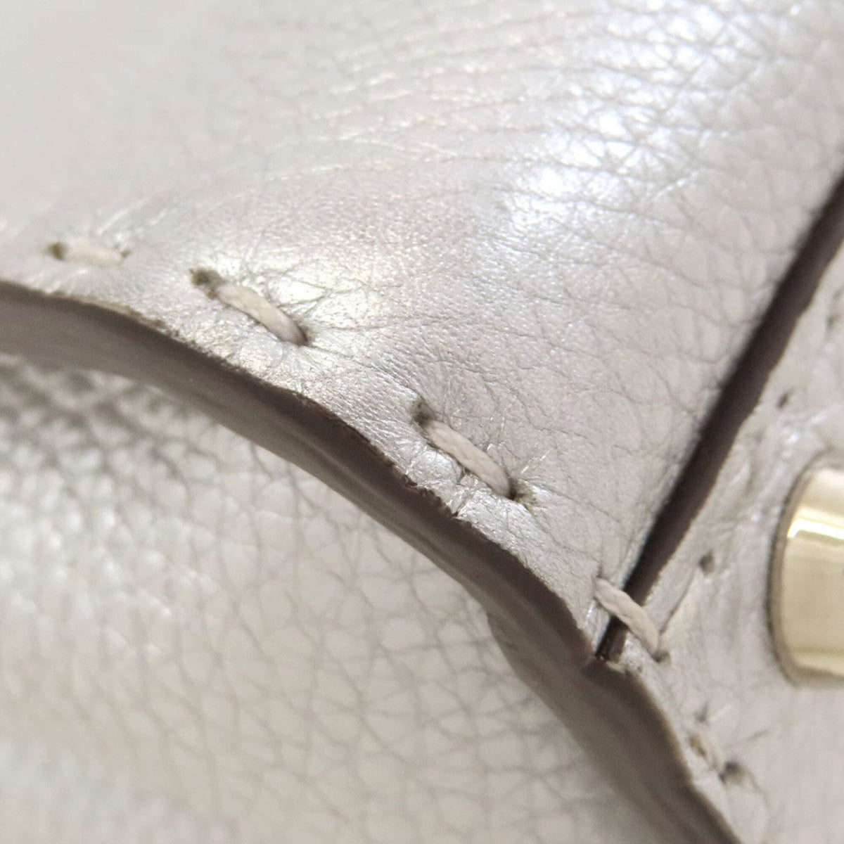 Fendi Peekaboo Silver Leather Handbag (Pre-Owned)