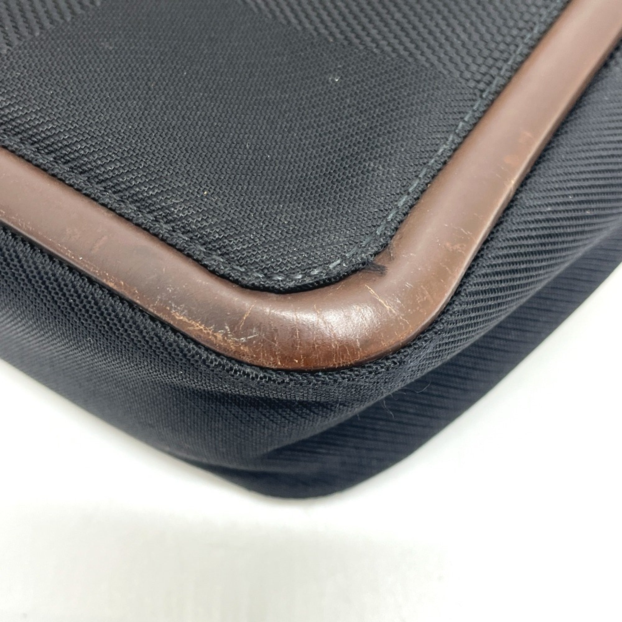 Louis Vuitton Black Damier Geant Canvas Messenger Bag Shoulder Bag (Pre-Owned)