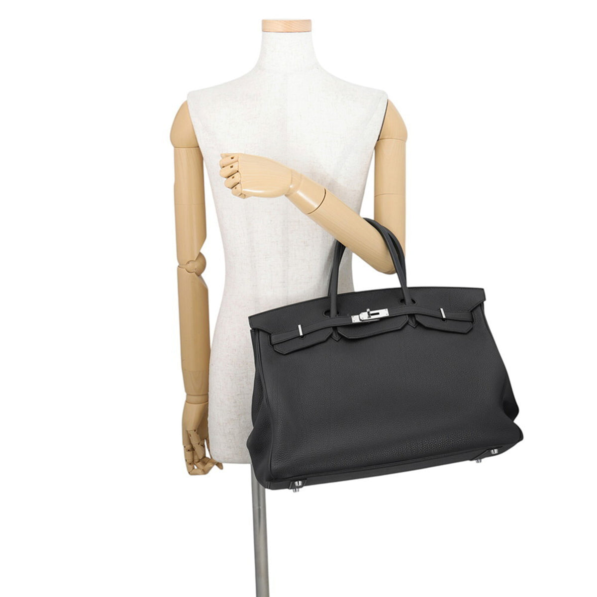 Hermes Black Togo Leather Handbag (Pre-Owned)
