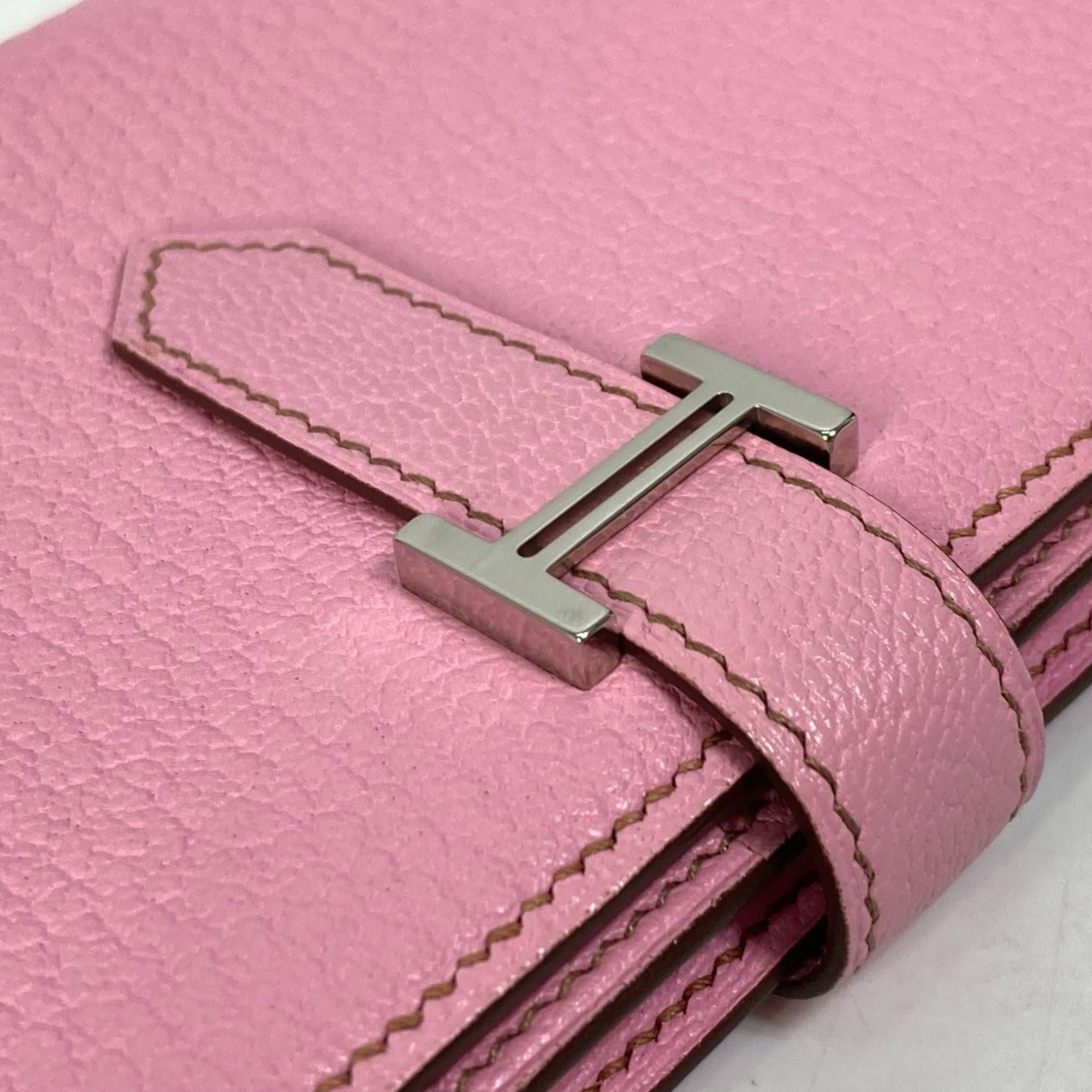 Hermes Bearn Pink Soufre Chevre Leather Chain/Shoulder Wallet (Pre-Owned)