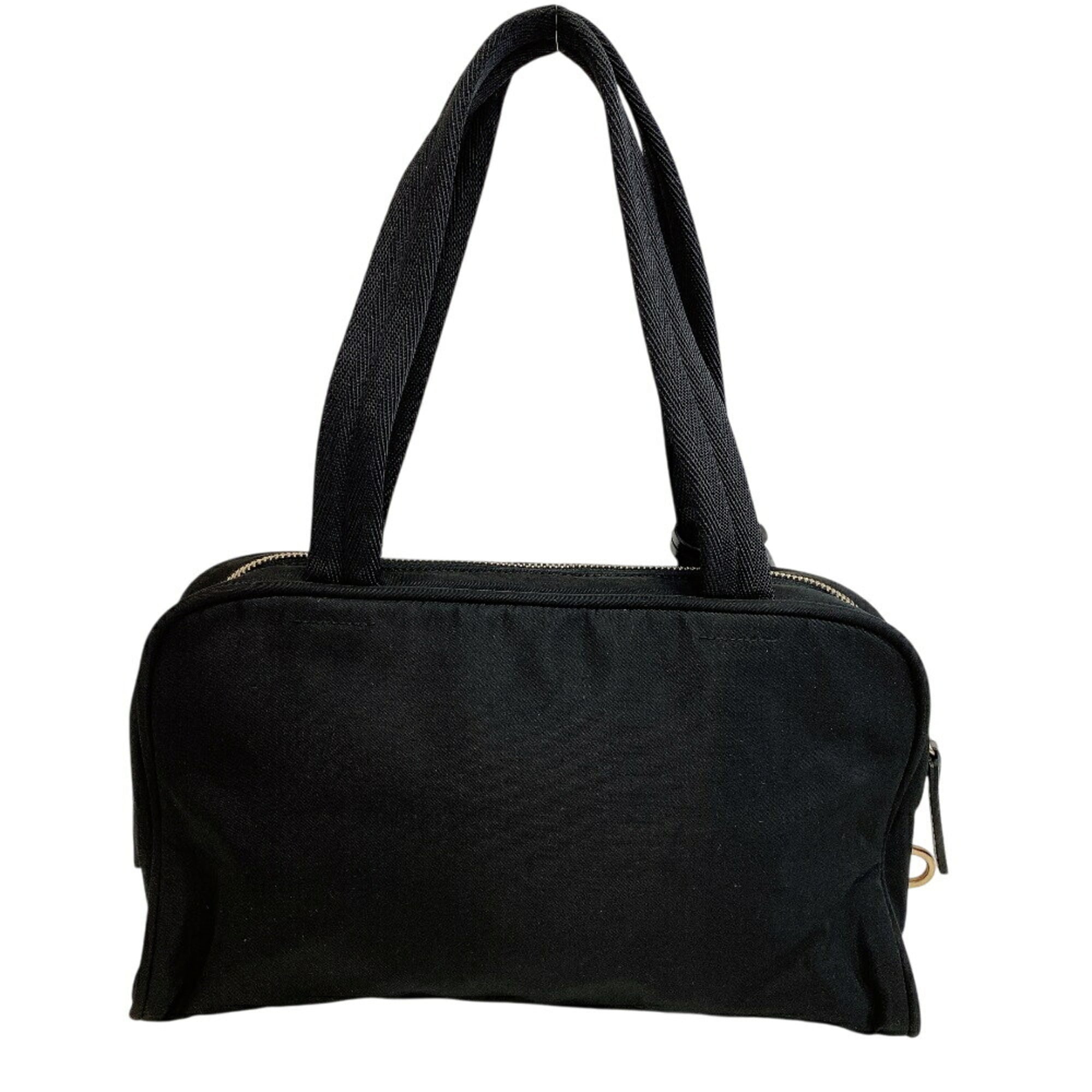 Prada Black Nylon (Pre-Owned)