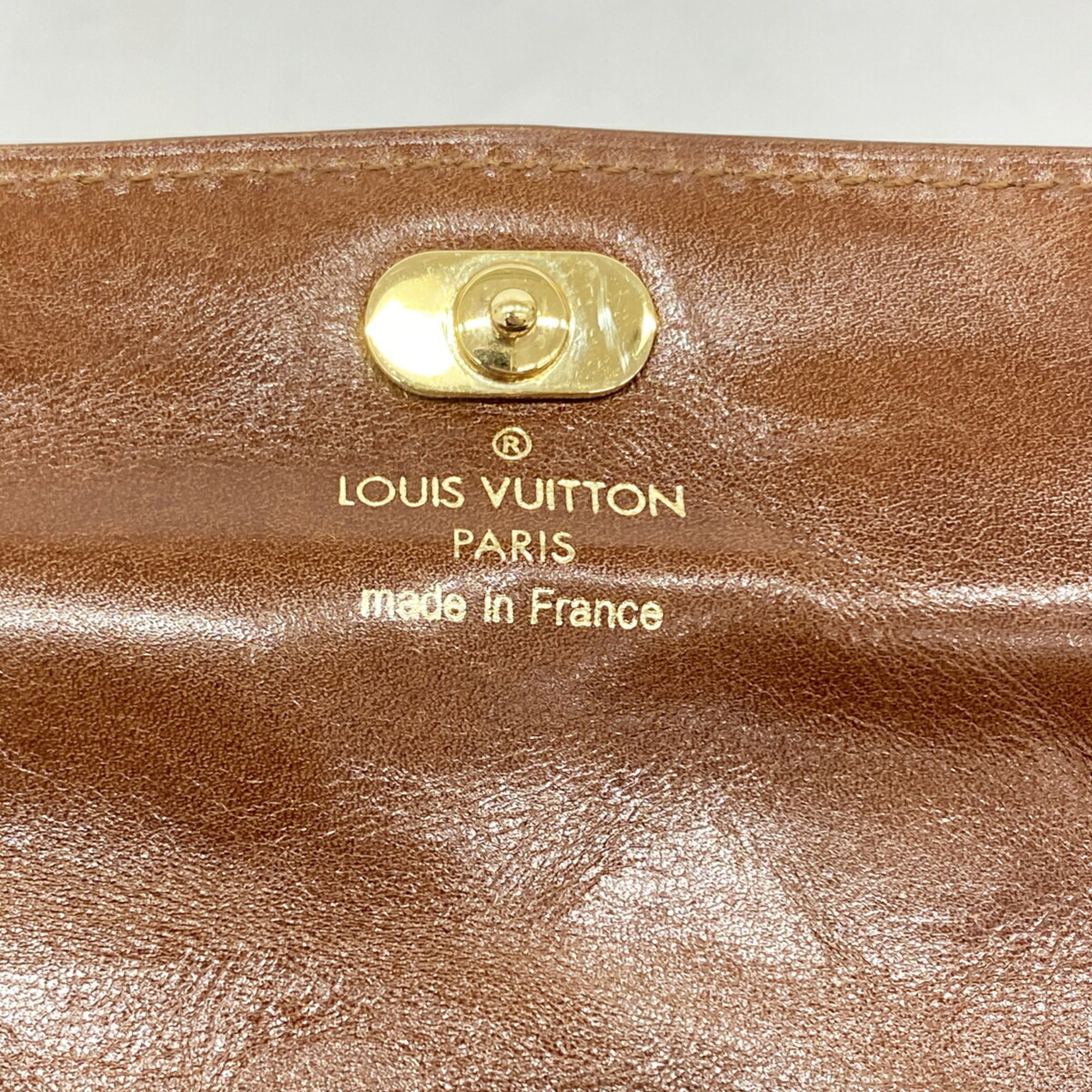 Louis Vuitton Blanc Long Wallet (Bi-Fold) (Pre-Owned)