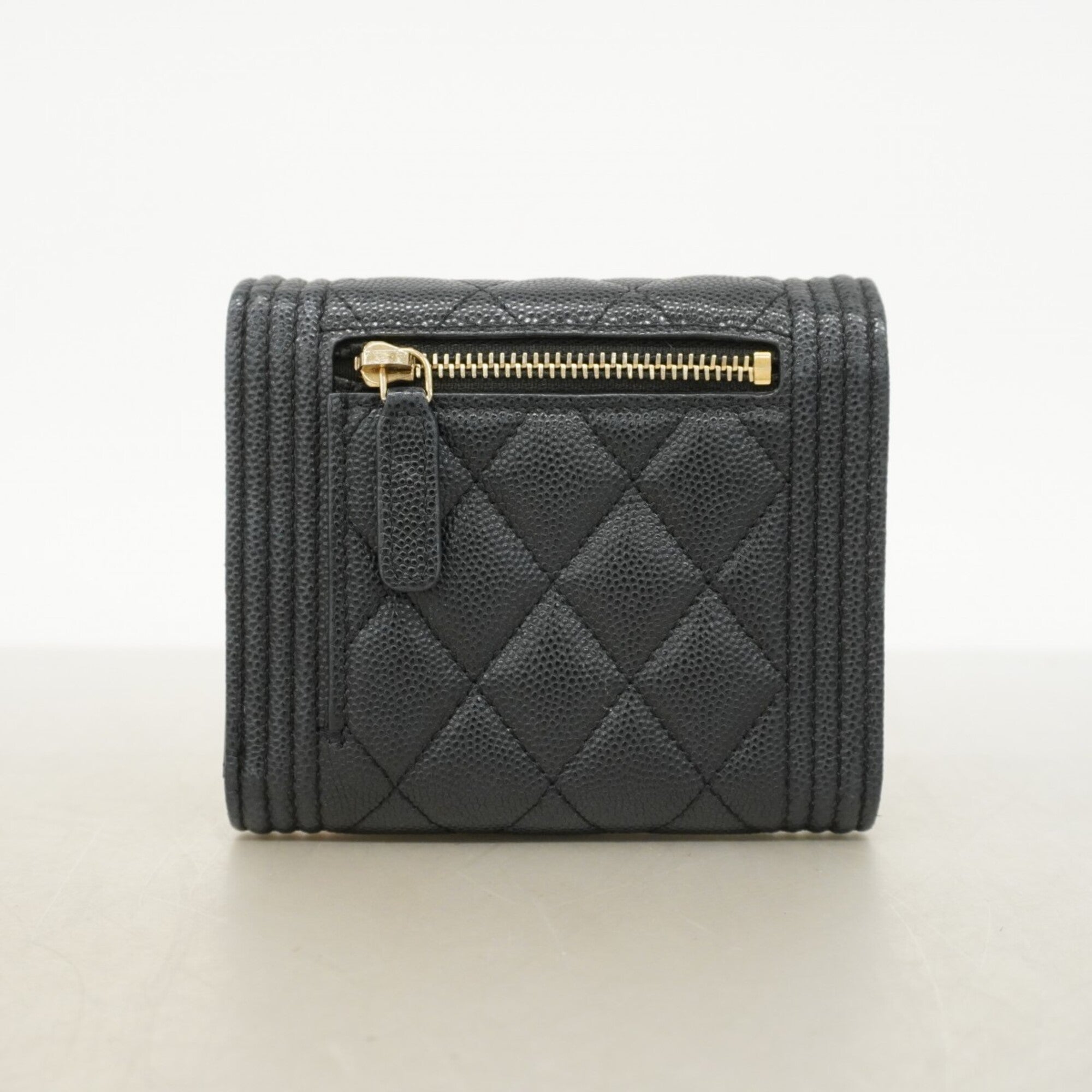 Chanel Black Grained Calfskin Wallet (Bi-Fold) (Pre-Owned)