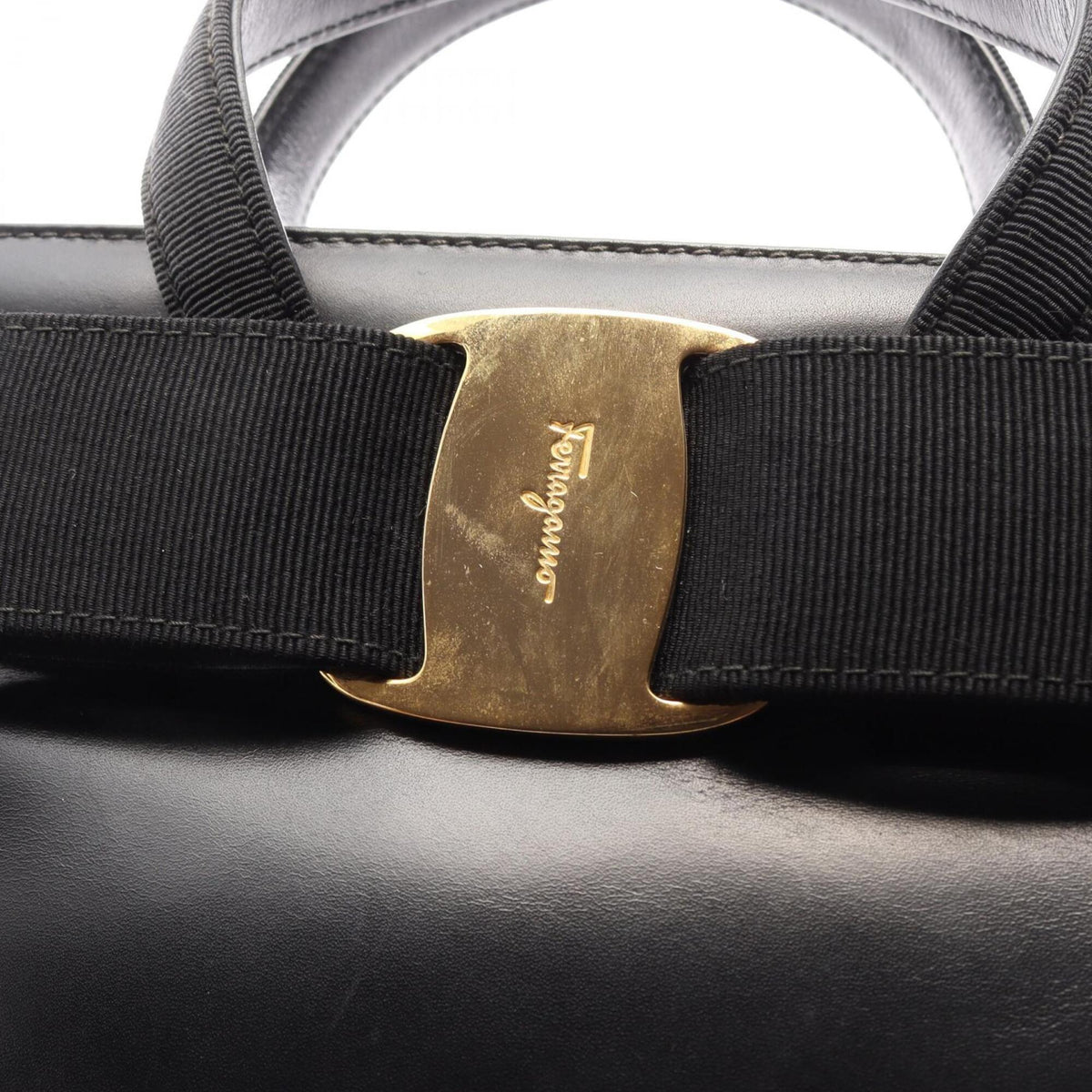Salvatore Ferragamo Black Leather Handbag (Pre-Owned)