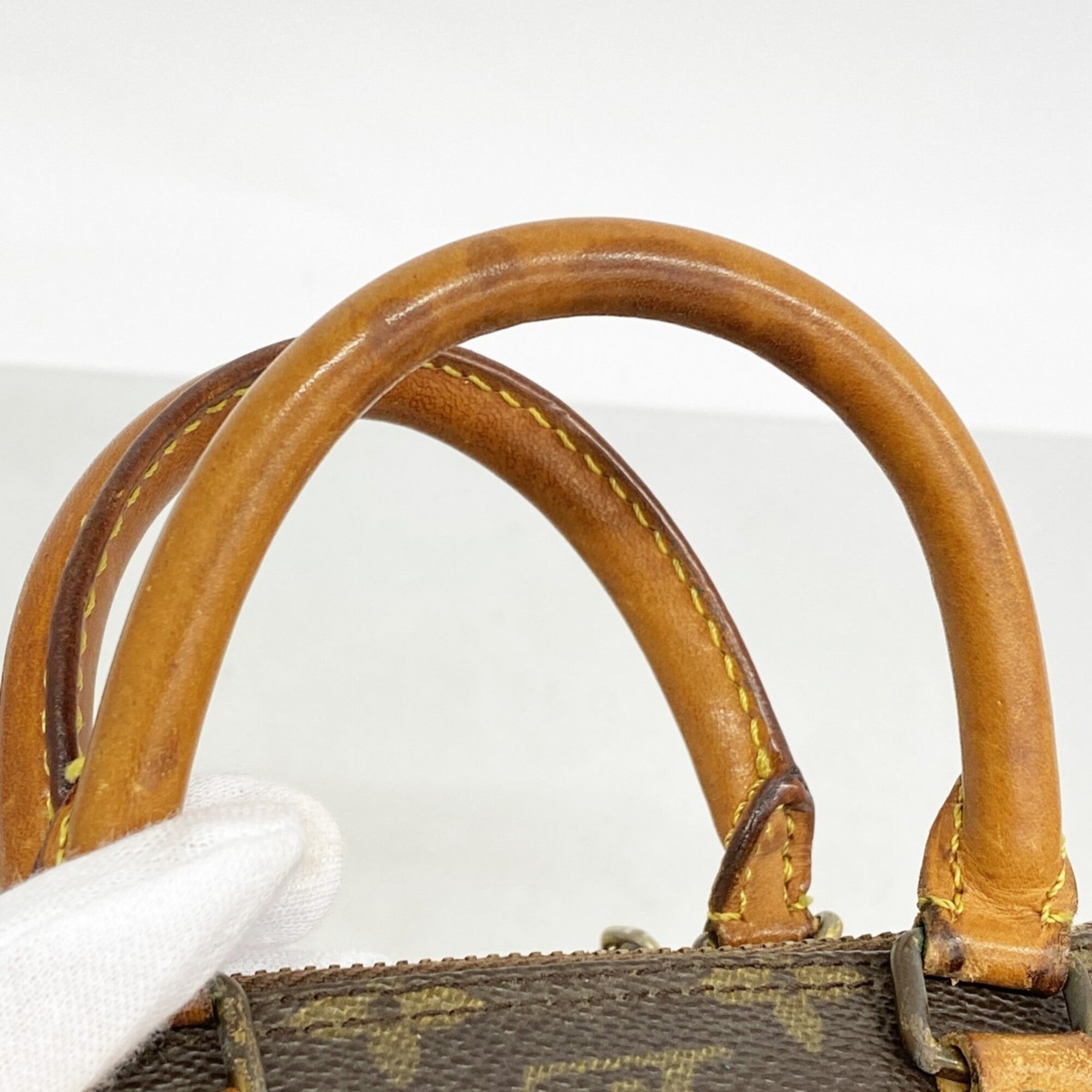 Louis Vuitton Brown Handbag (Pre-Owned)