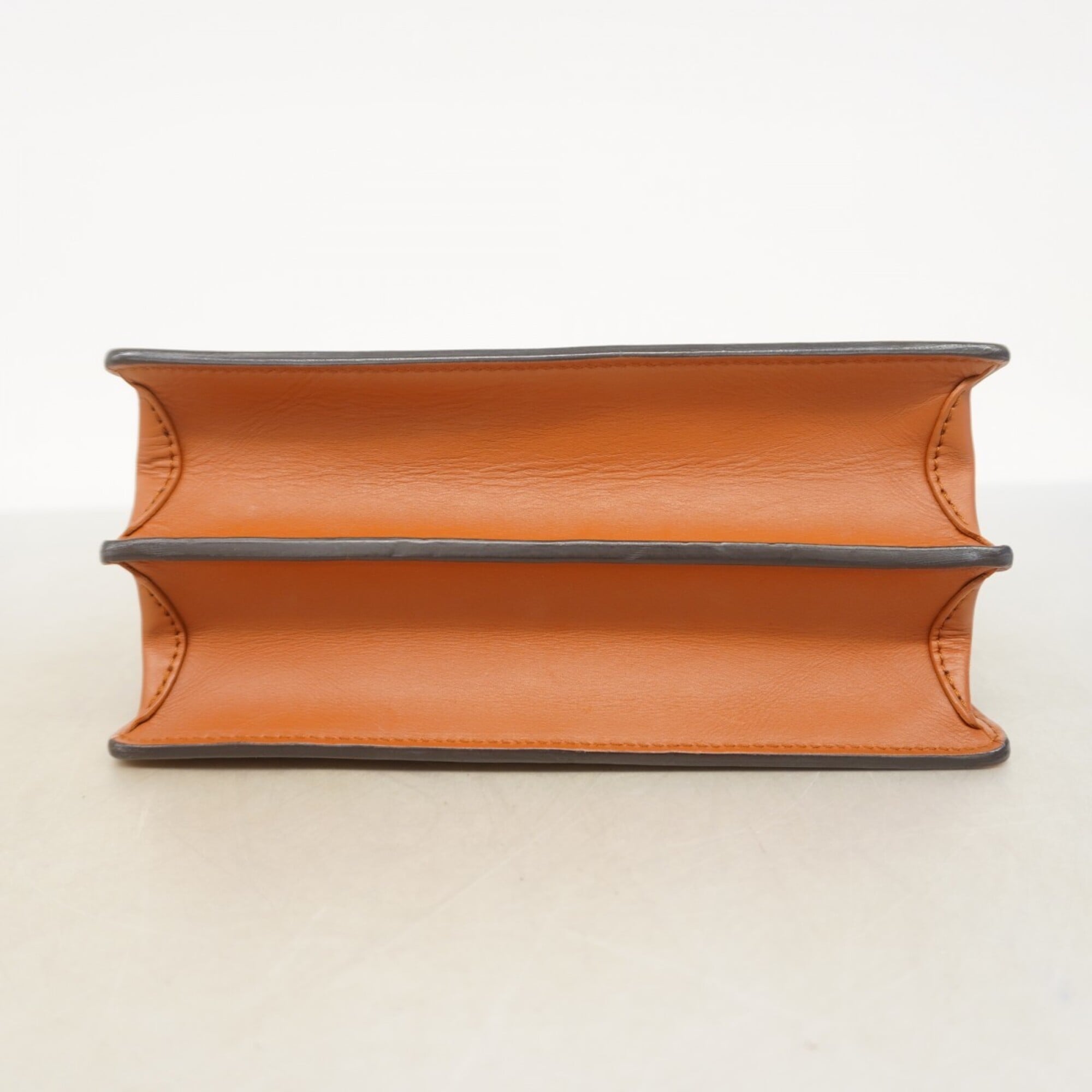 Louis Vuitton Brown Shoulder Bag (Pre-Owned)
