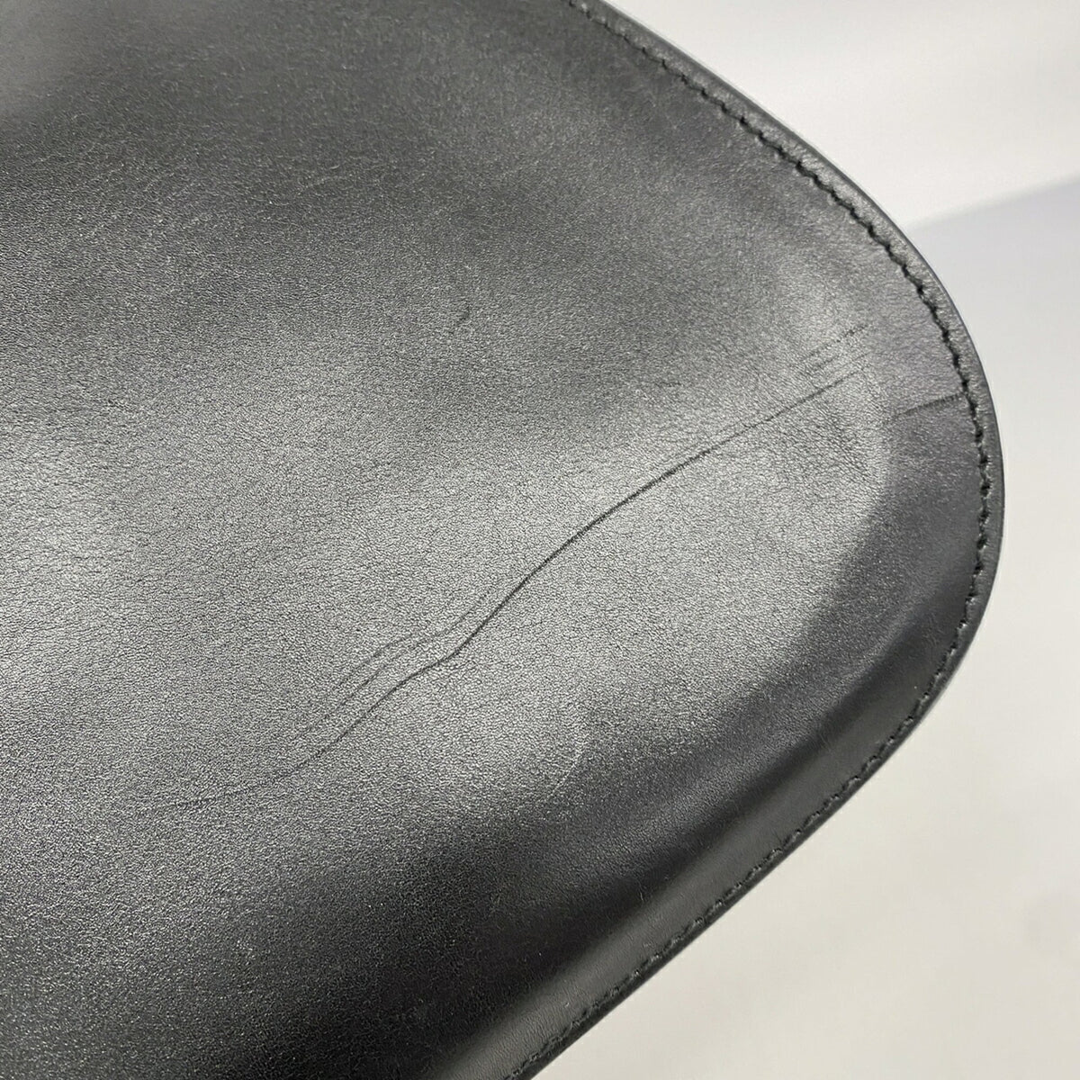 Gucci Black Leather Shoulder Bag (Pre-Owned)