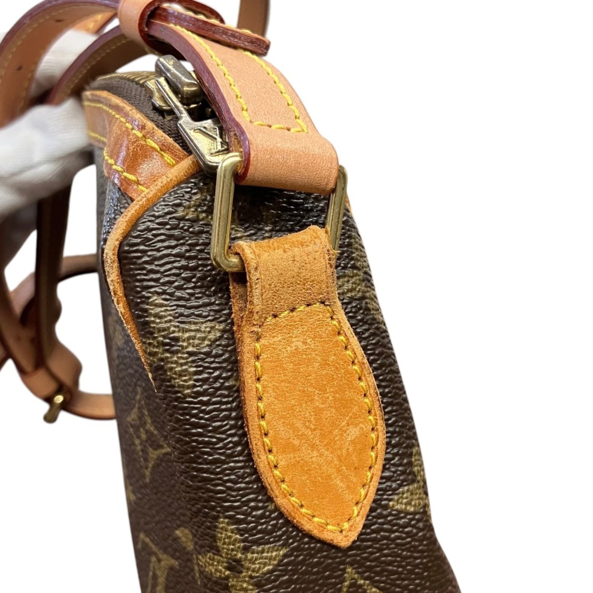 Louis Vuitton Monogram Brown Monogram Shoulder Bag (Pre-Owned)
