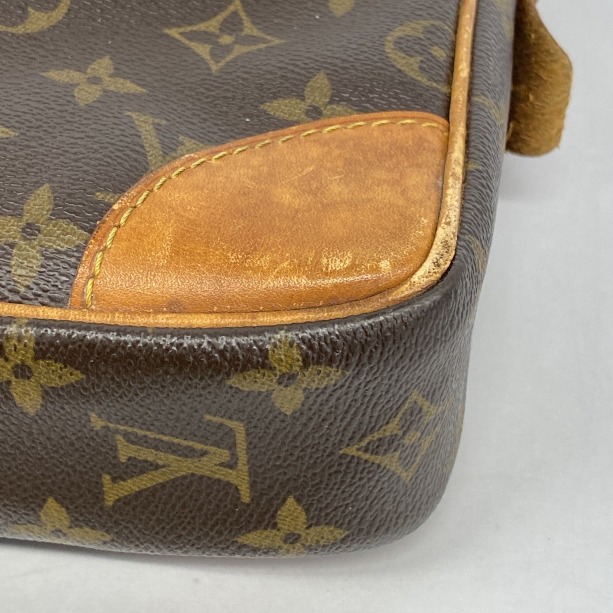 Louis Vuitton Brown Briefcase (Pre-Owned)