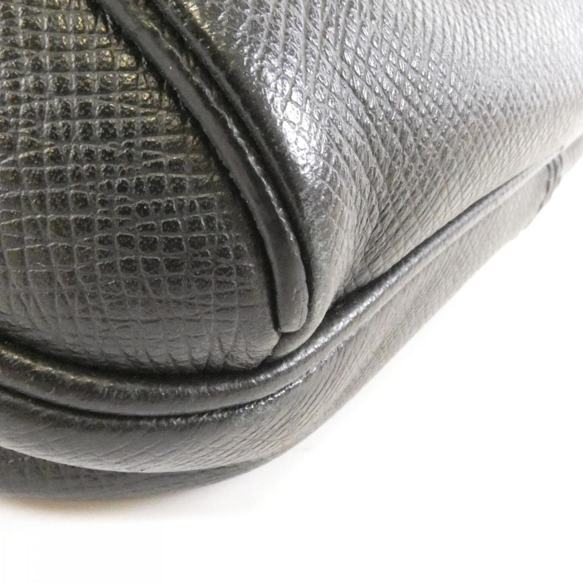Louis Vuitton Taiga Black Taiga Leather Shoulder Bag (Pre-Owned)