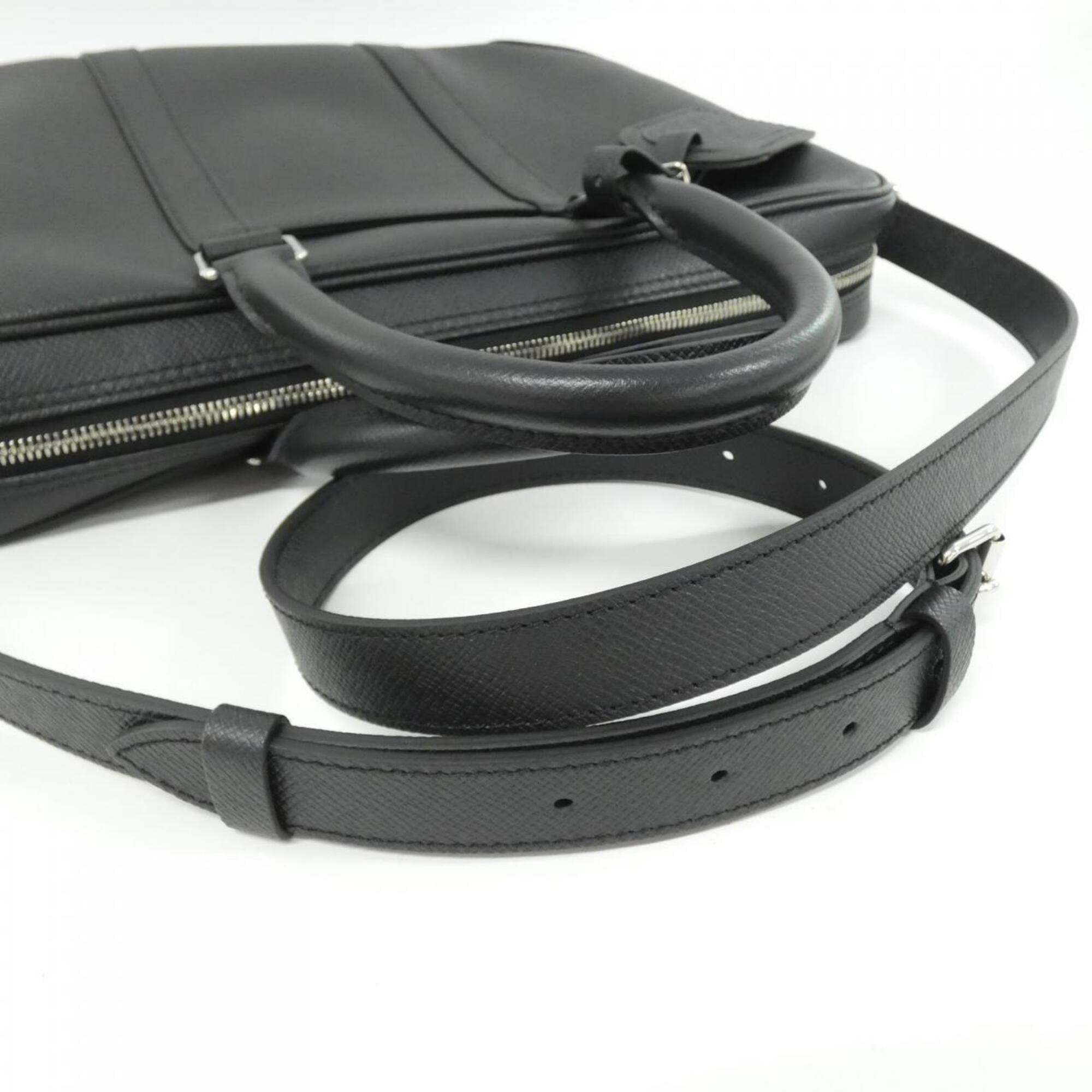 Louis Vuitton Black Leather Handbag (Pre-Owned)