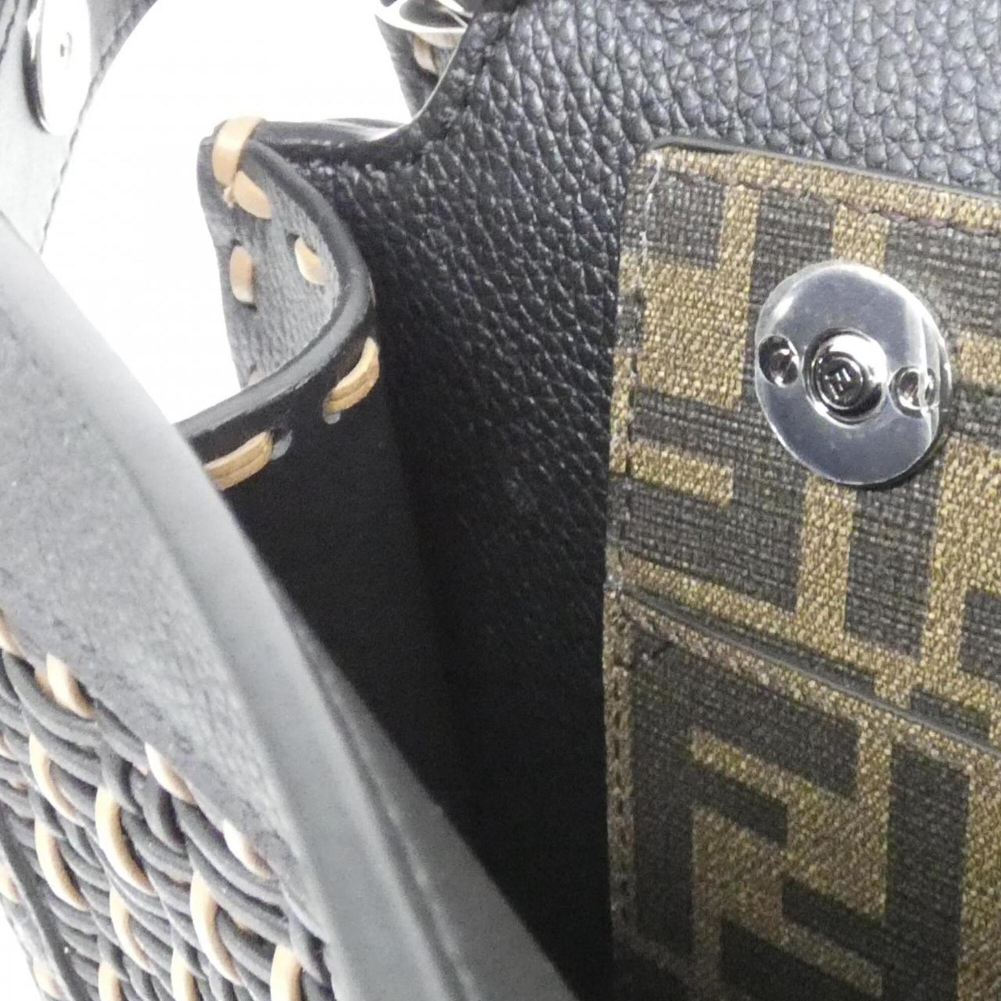Fendi Black Sand Leather Handbag (Pre-Owned)
