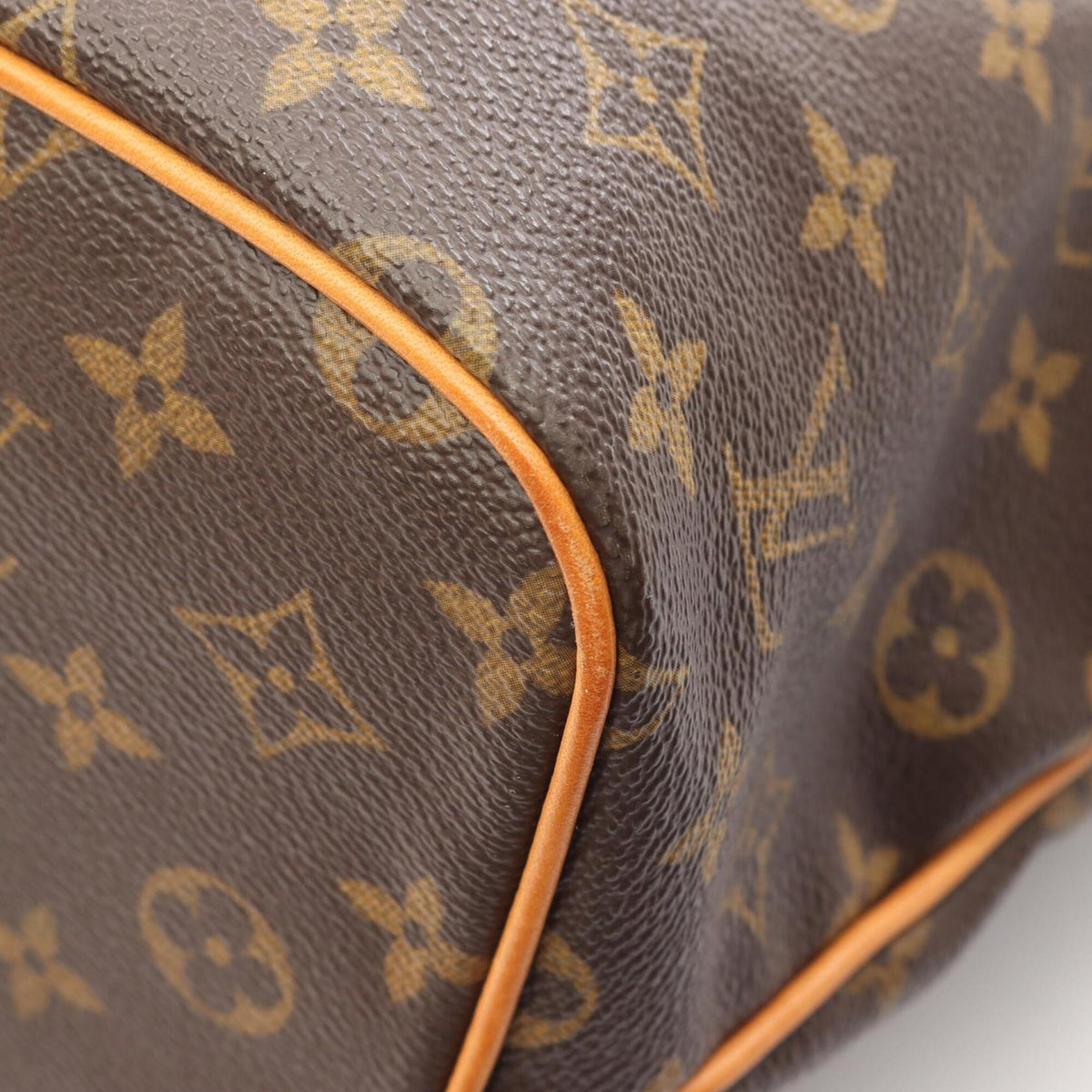 Louis Vuitton Brown Monogram Monogram Leather Handbag (Pre-Owned)