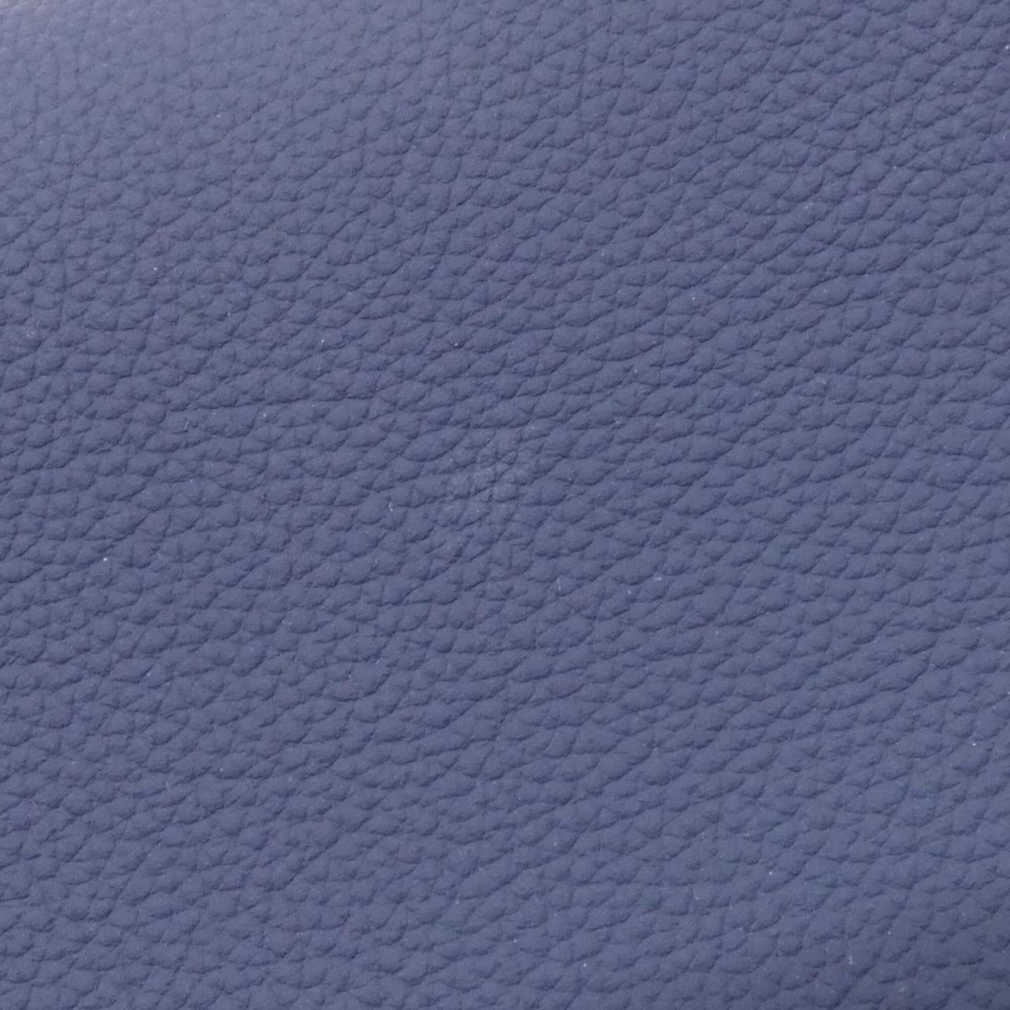 Louis Vuitton Blue Leather Shoulder Bag (Pre-Owned)