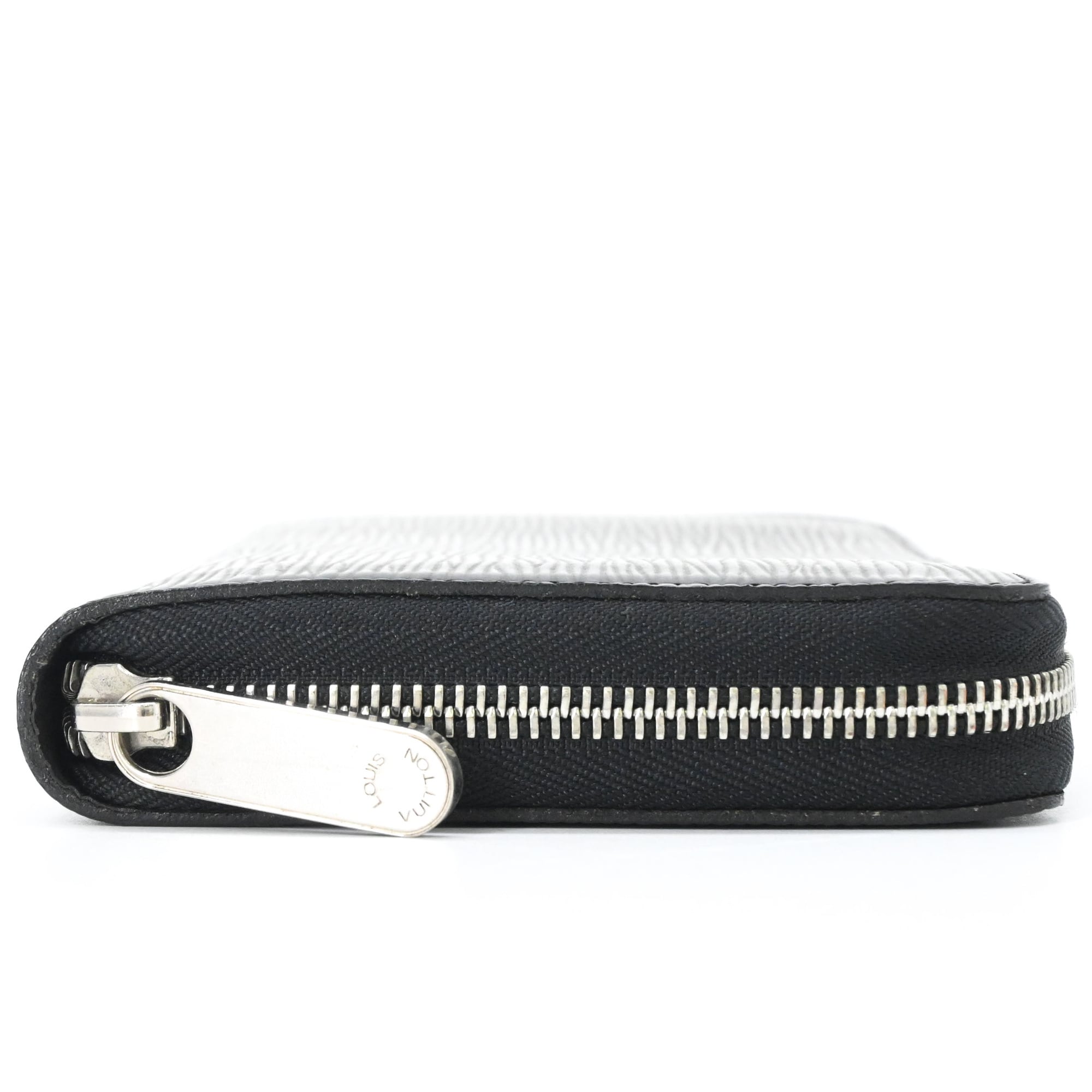 Louis Vuitton Black Epi Leather Long Wallet (Bi-Fold) (Pre-Owned)