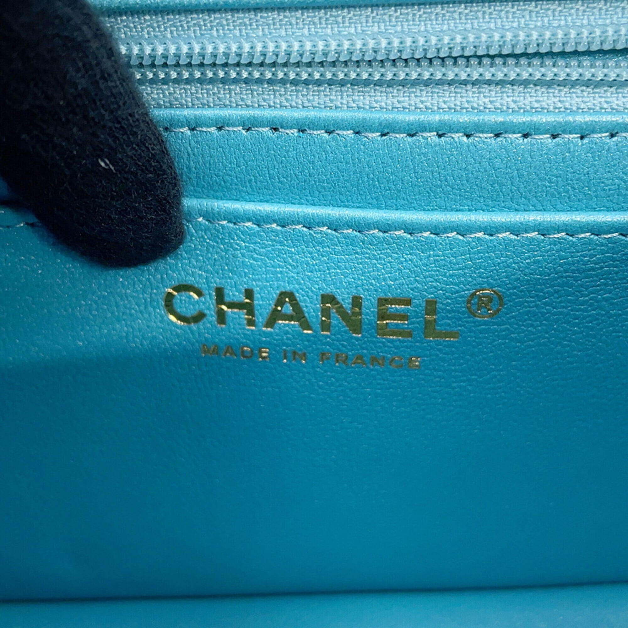 Chanel Light Blue Multi-Color Leather Handbag Shoulder Bag (Pre-Owned)