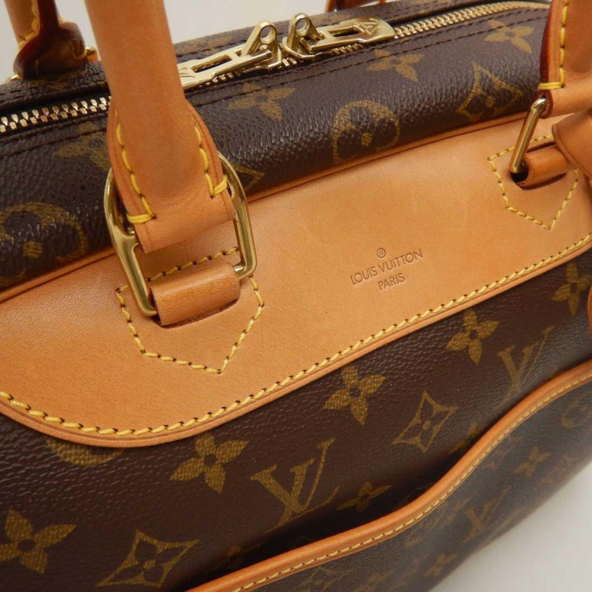 Louis Vuitton Monogram Brown Monogram Handbag (Pre-Owned)