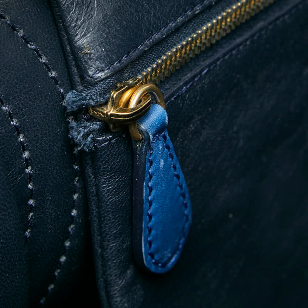 Celine Blue Leather Handbag (Pre-Owned)